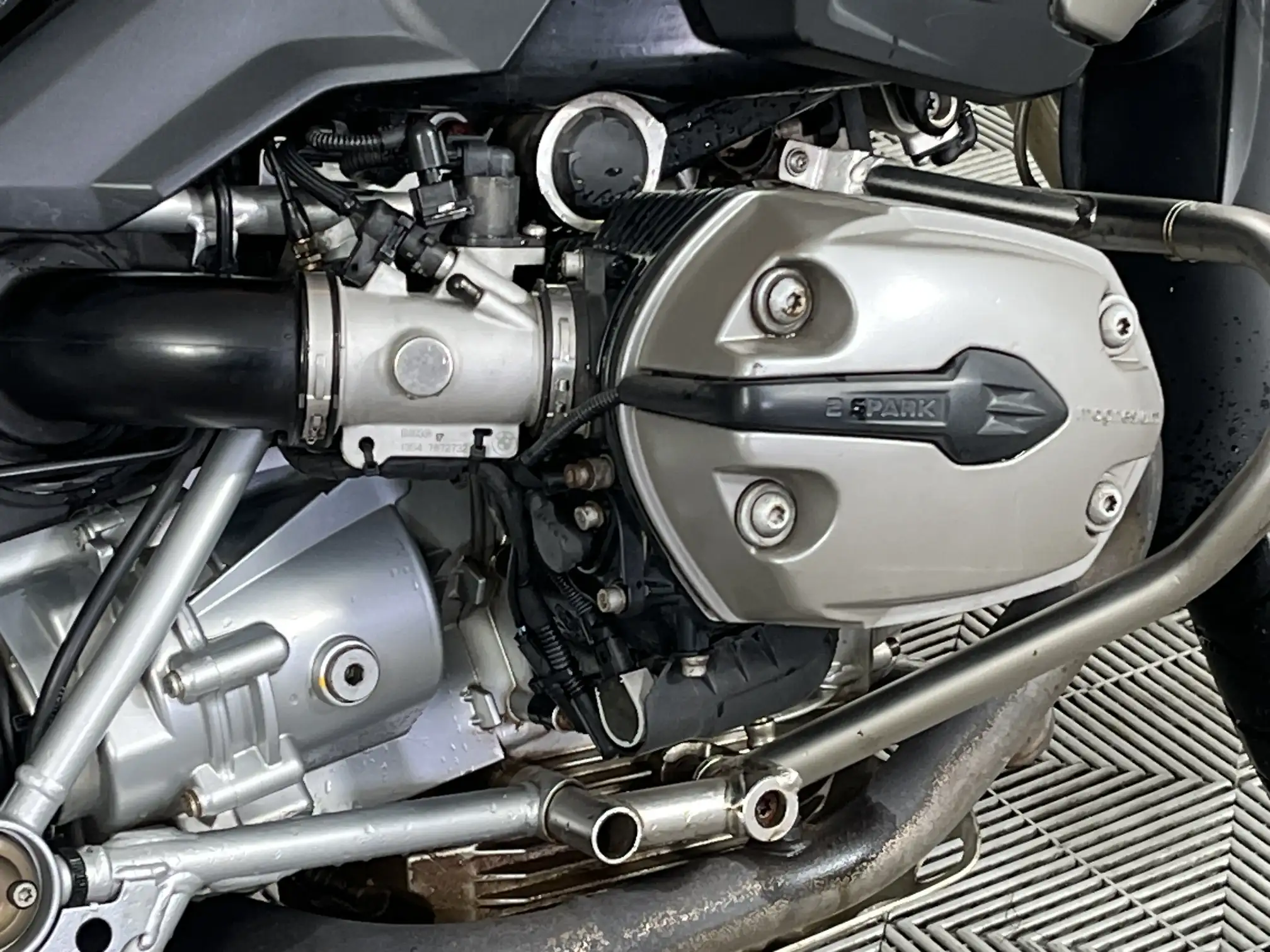 BMW R Series