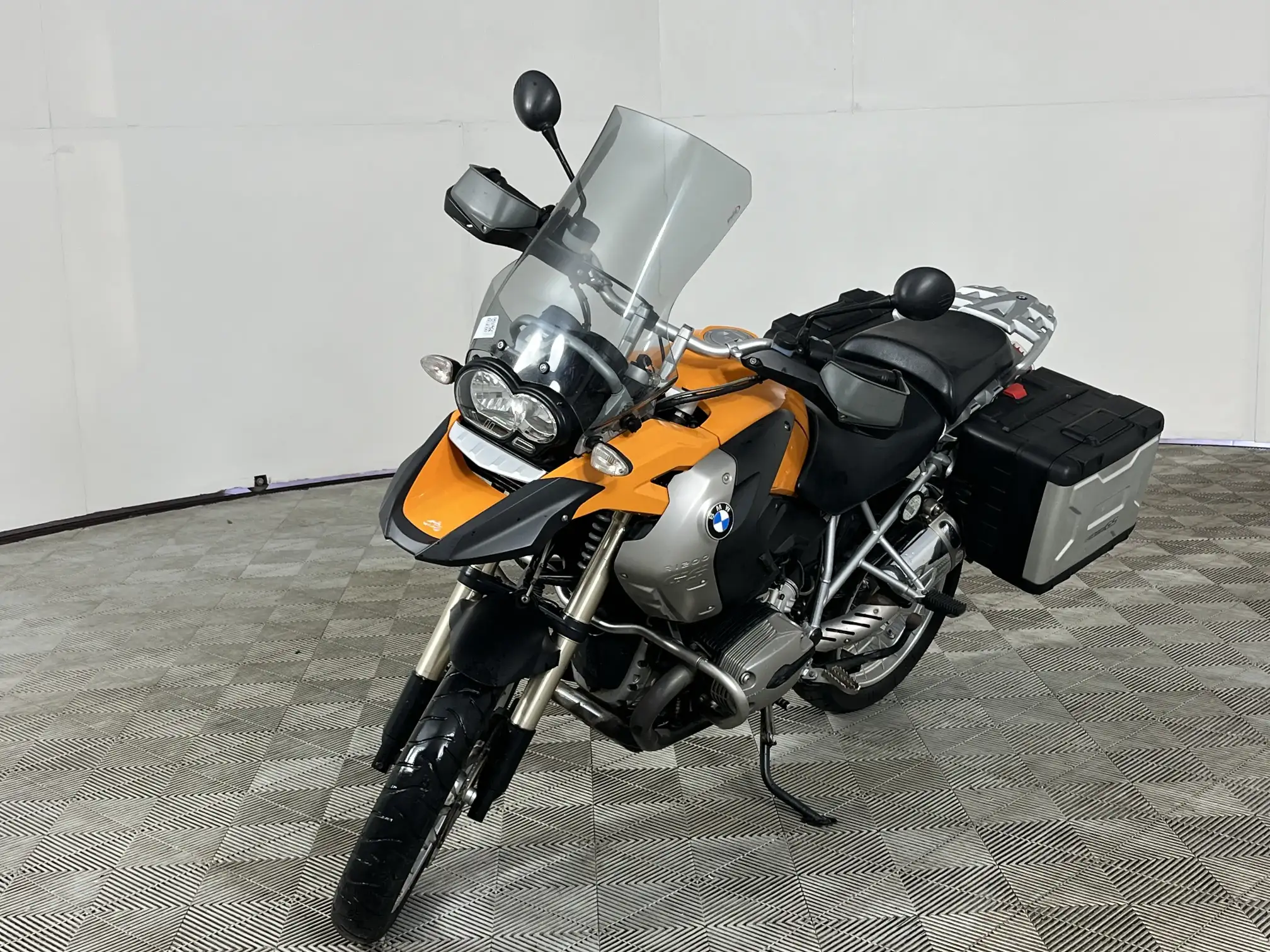 BMW R Series