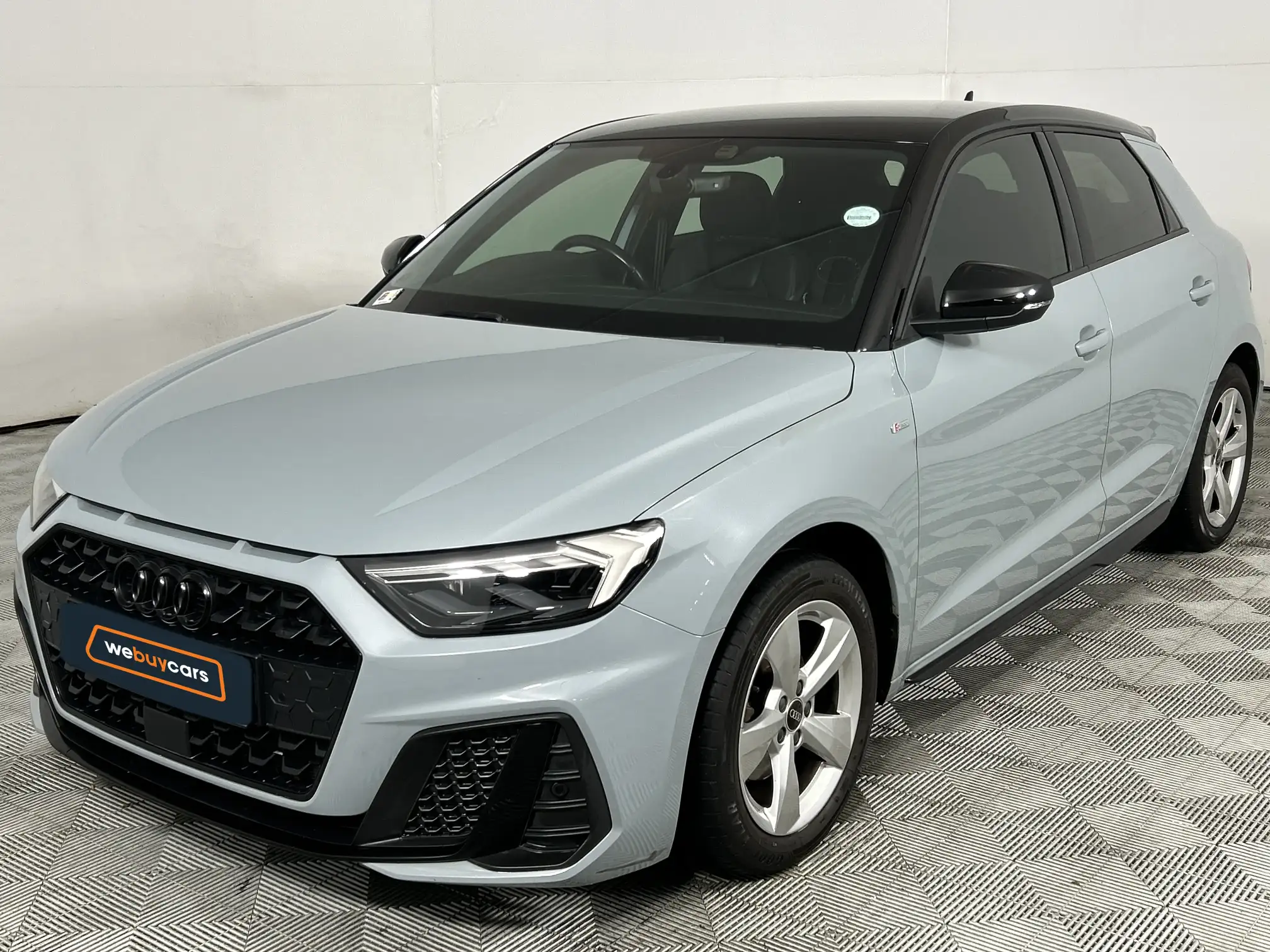 2022 Audi A1