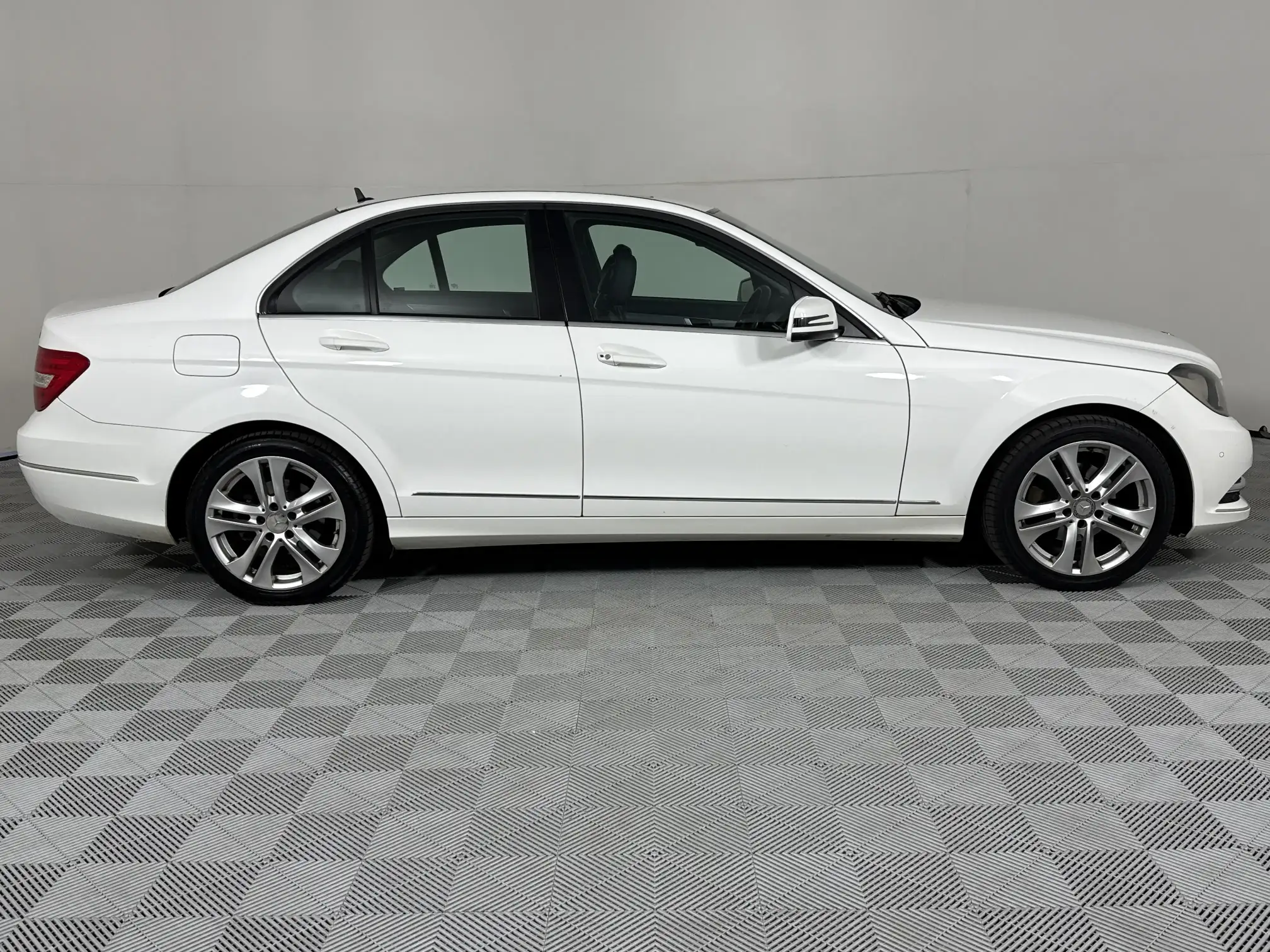 Mercedes-Benz C Class Sedan