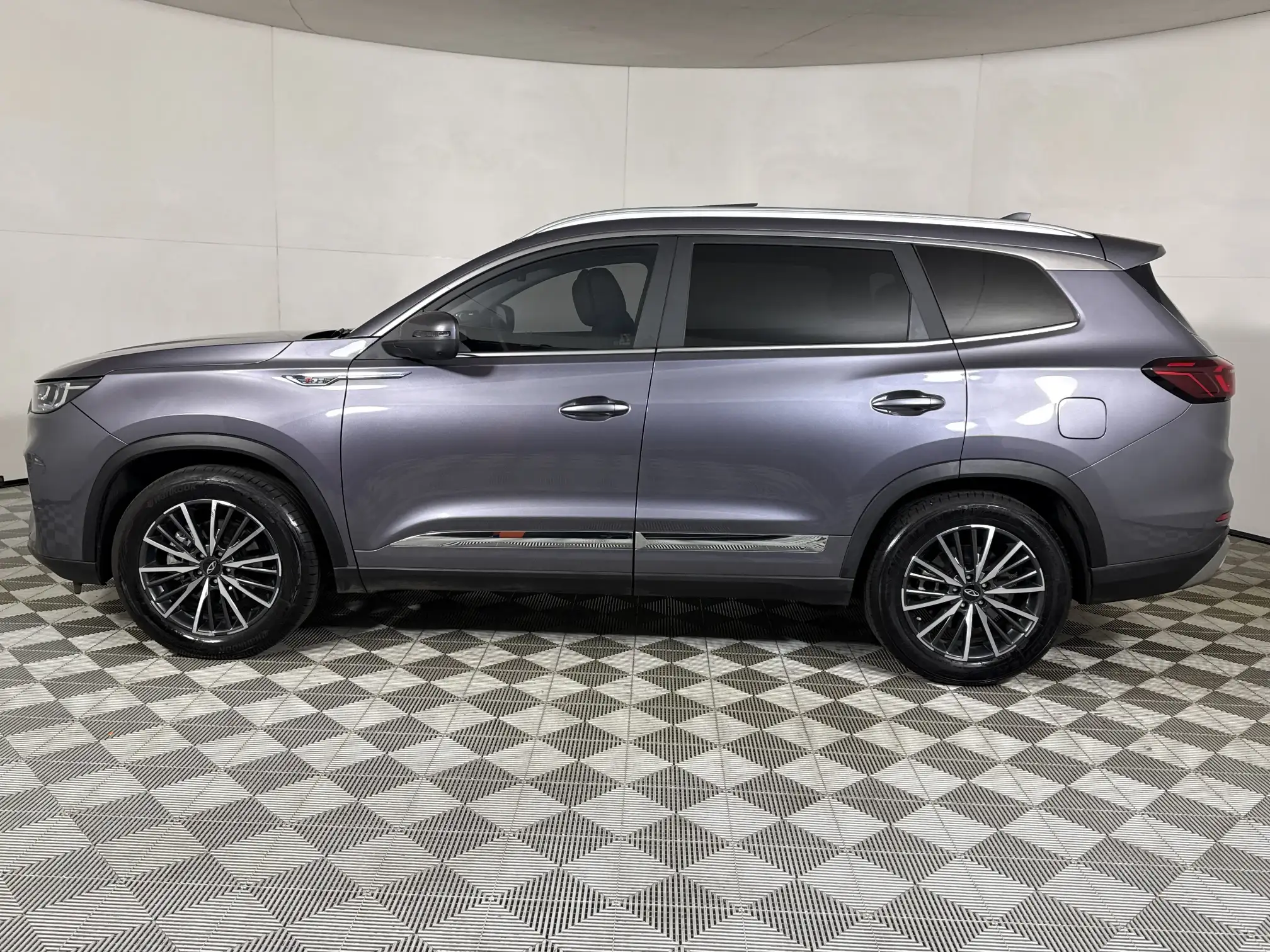 Chery Tiggo 8 PRO