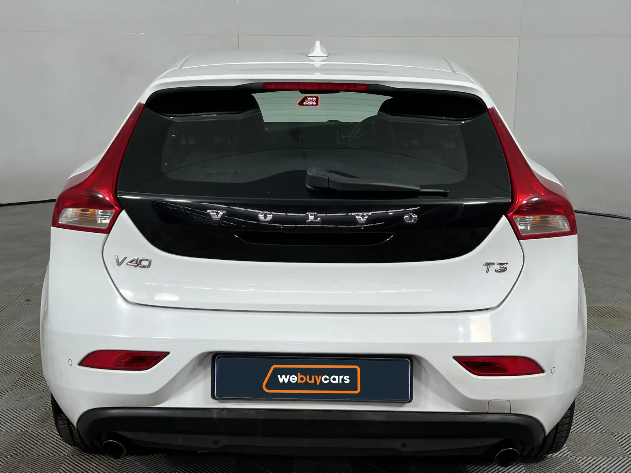 Volvo V40