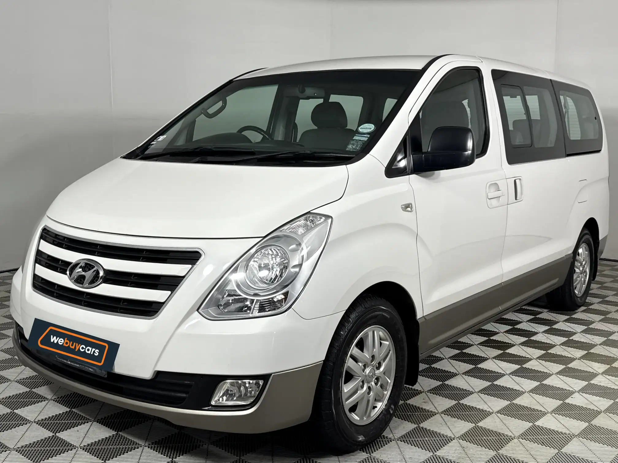 2016 Hyundai H-1
