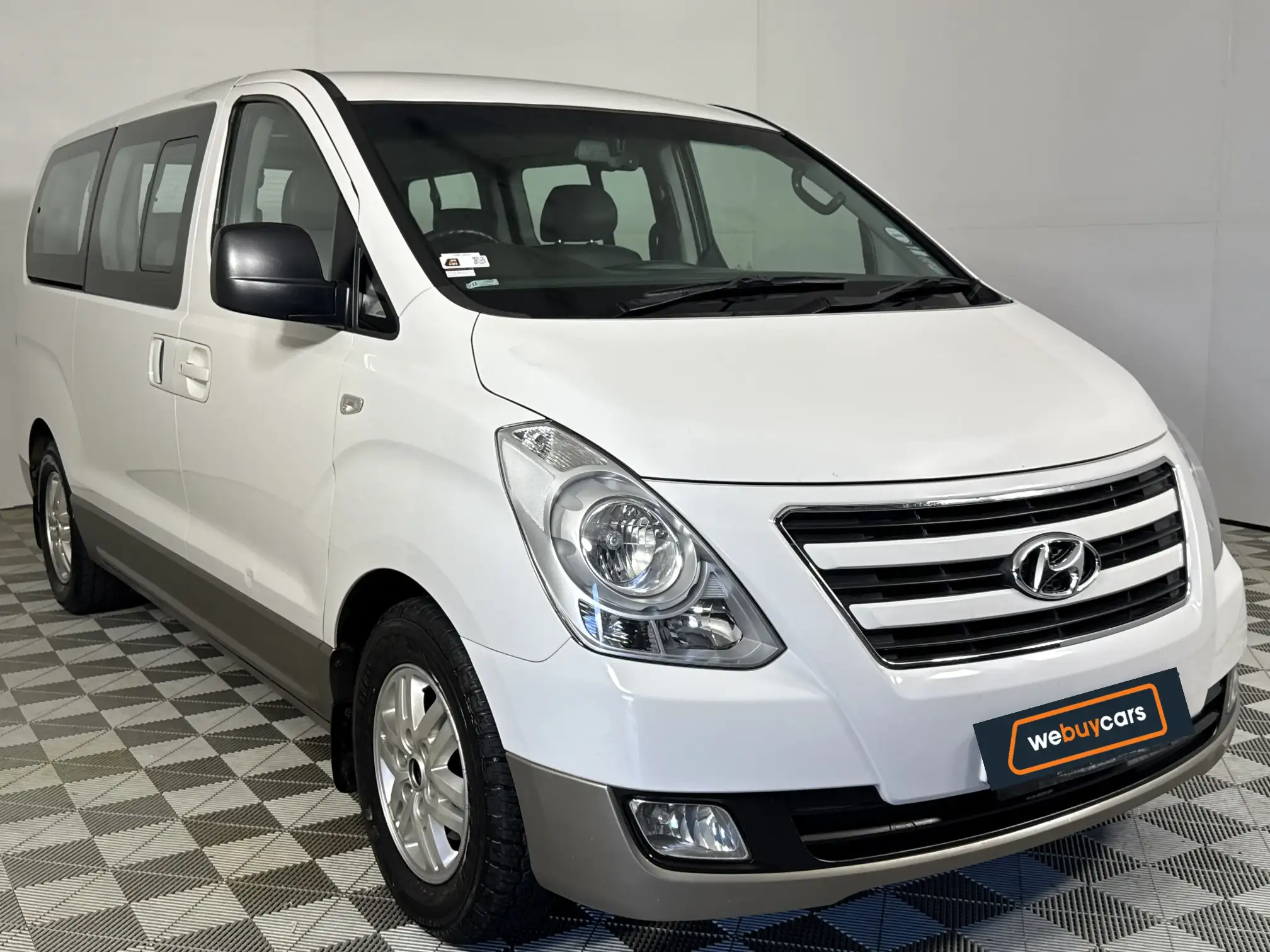 Hyundai H-1