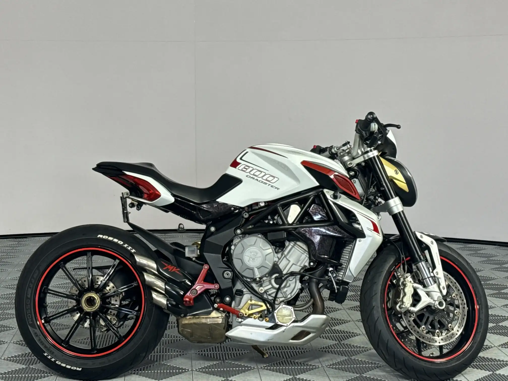 Mv Agusta Brutale