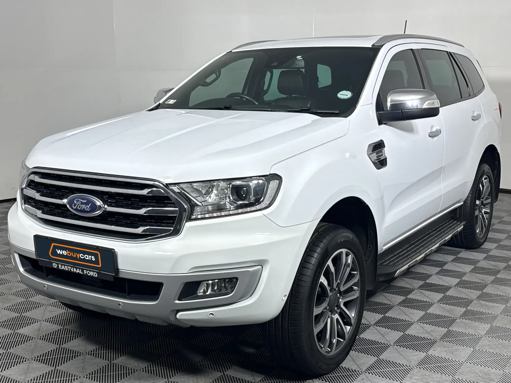 2020 Ford Everest