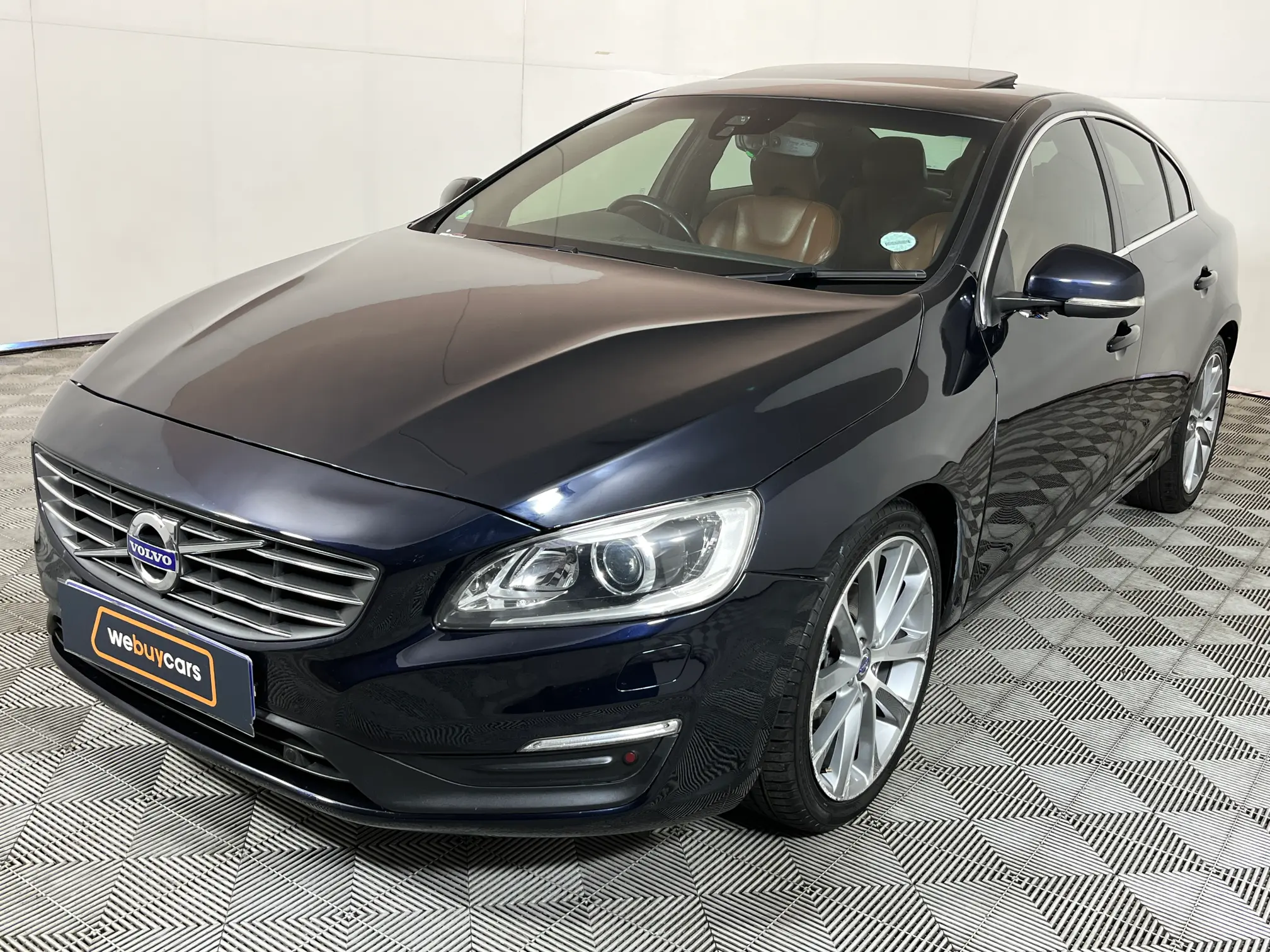 2017 Volvo S60 T4 Momentum Geartronic