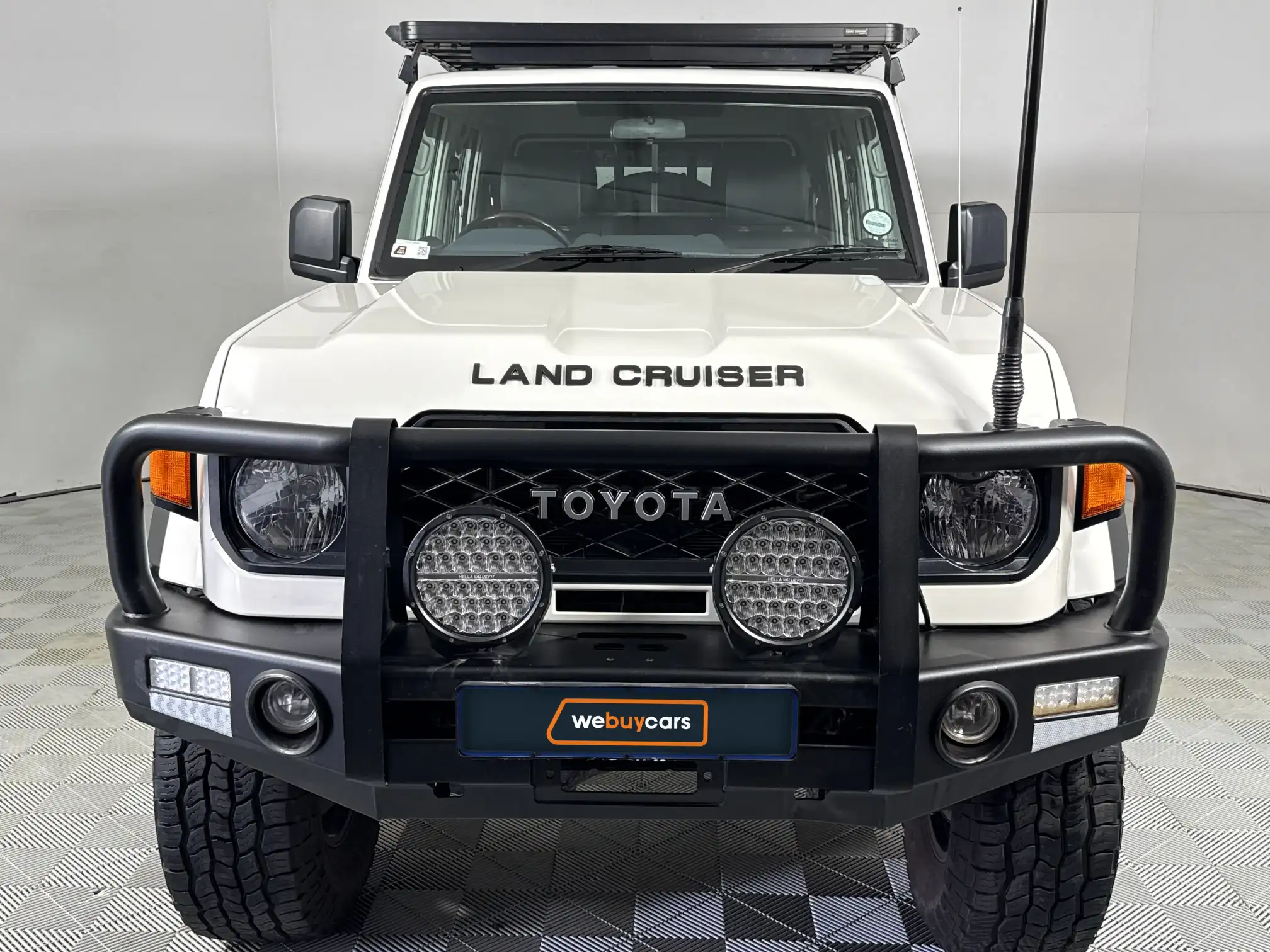Toyota Land Cruiser