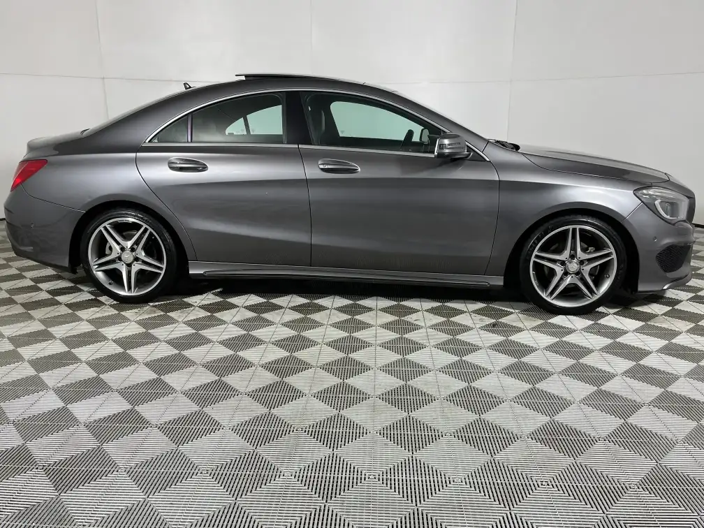 Mercedes-Benz CLA