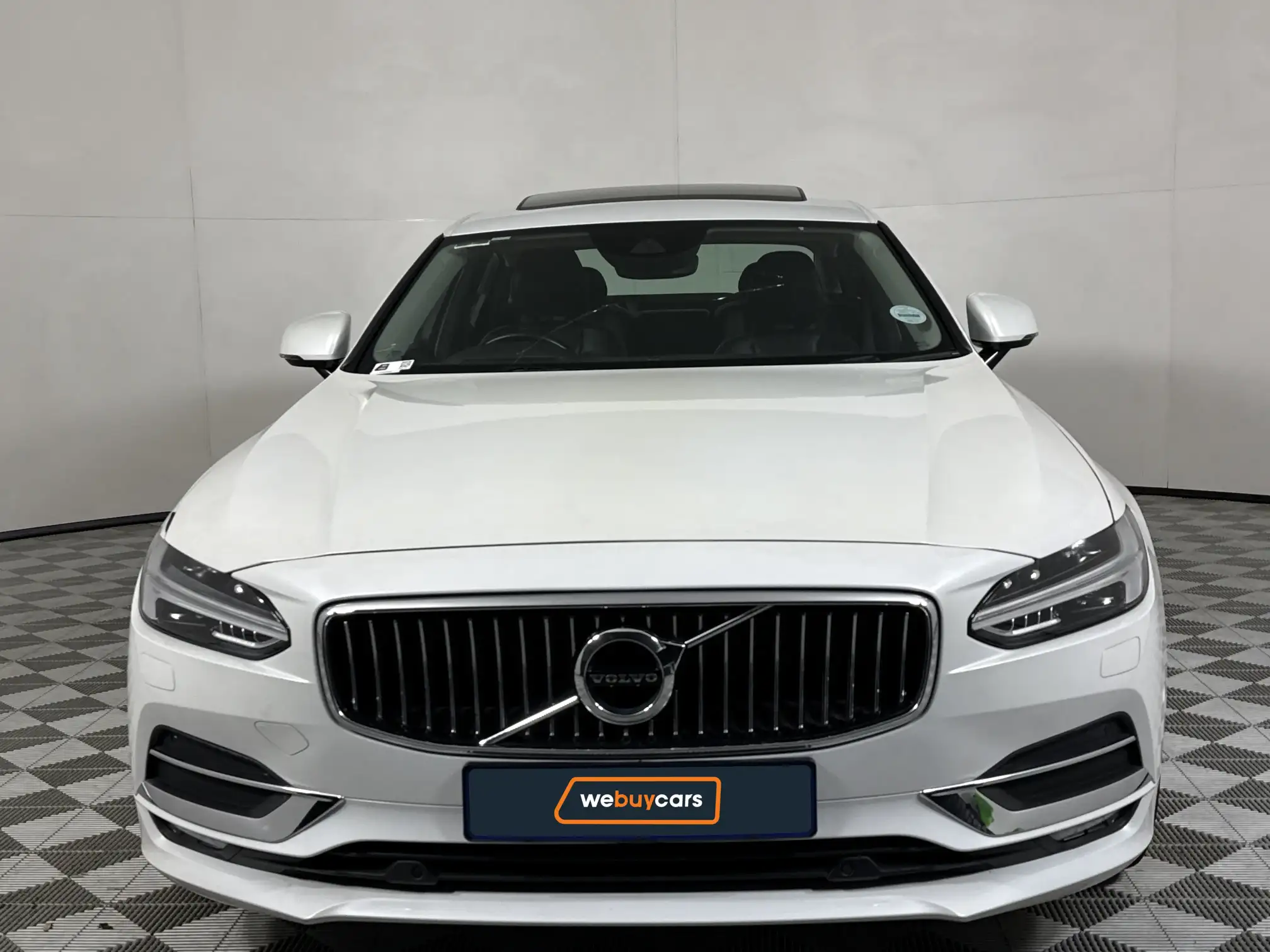 Volvo S90