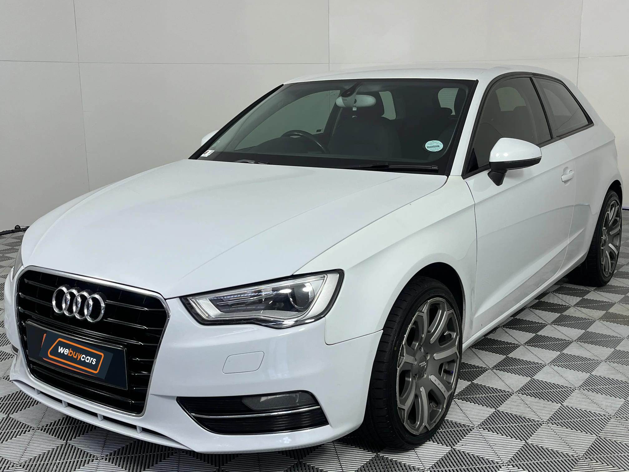 Car listing image