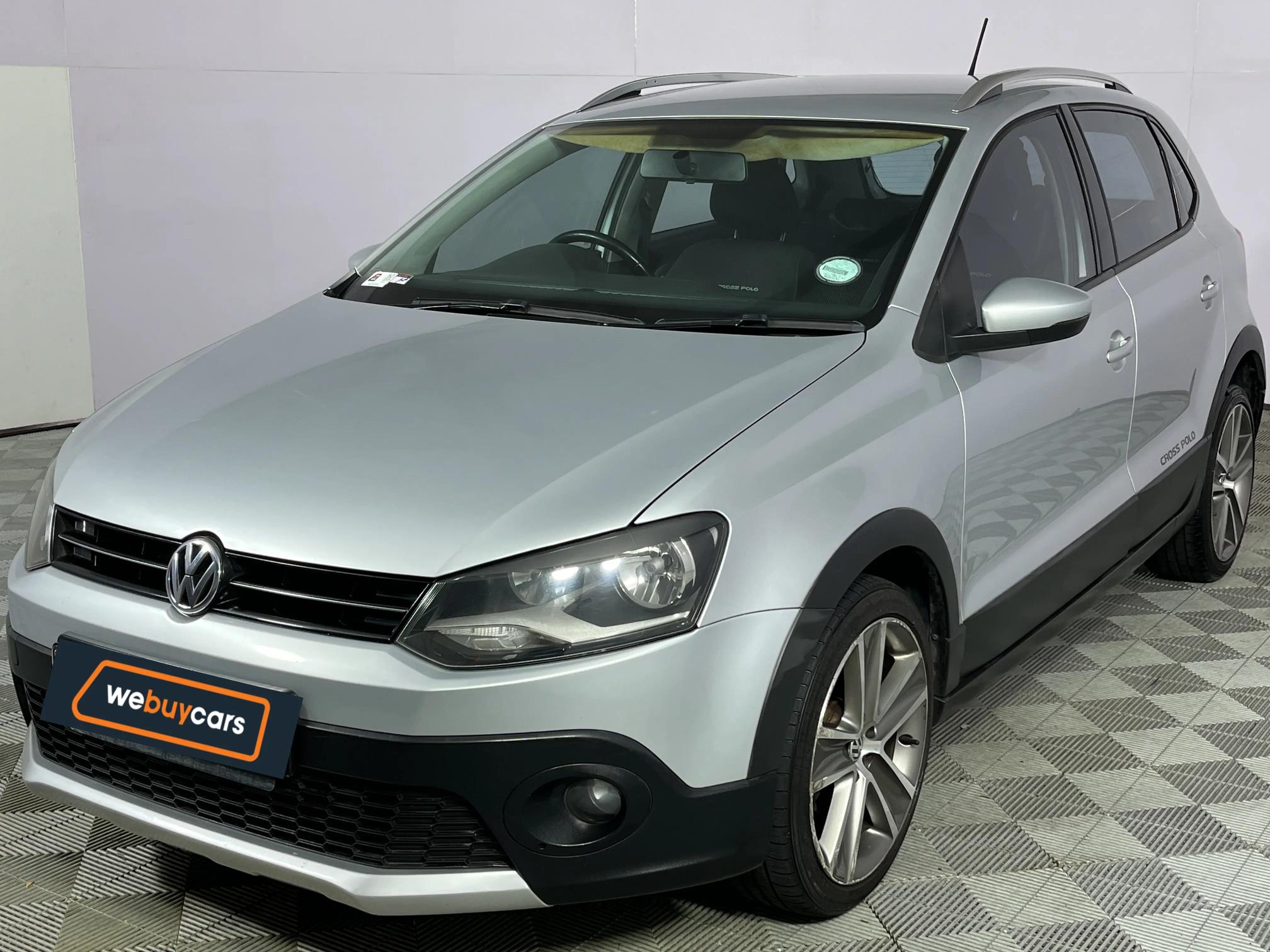 Volkswagen (VW) Polo Cross () 1.6