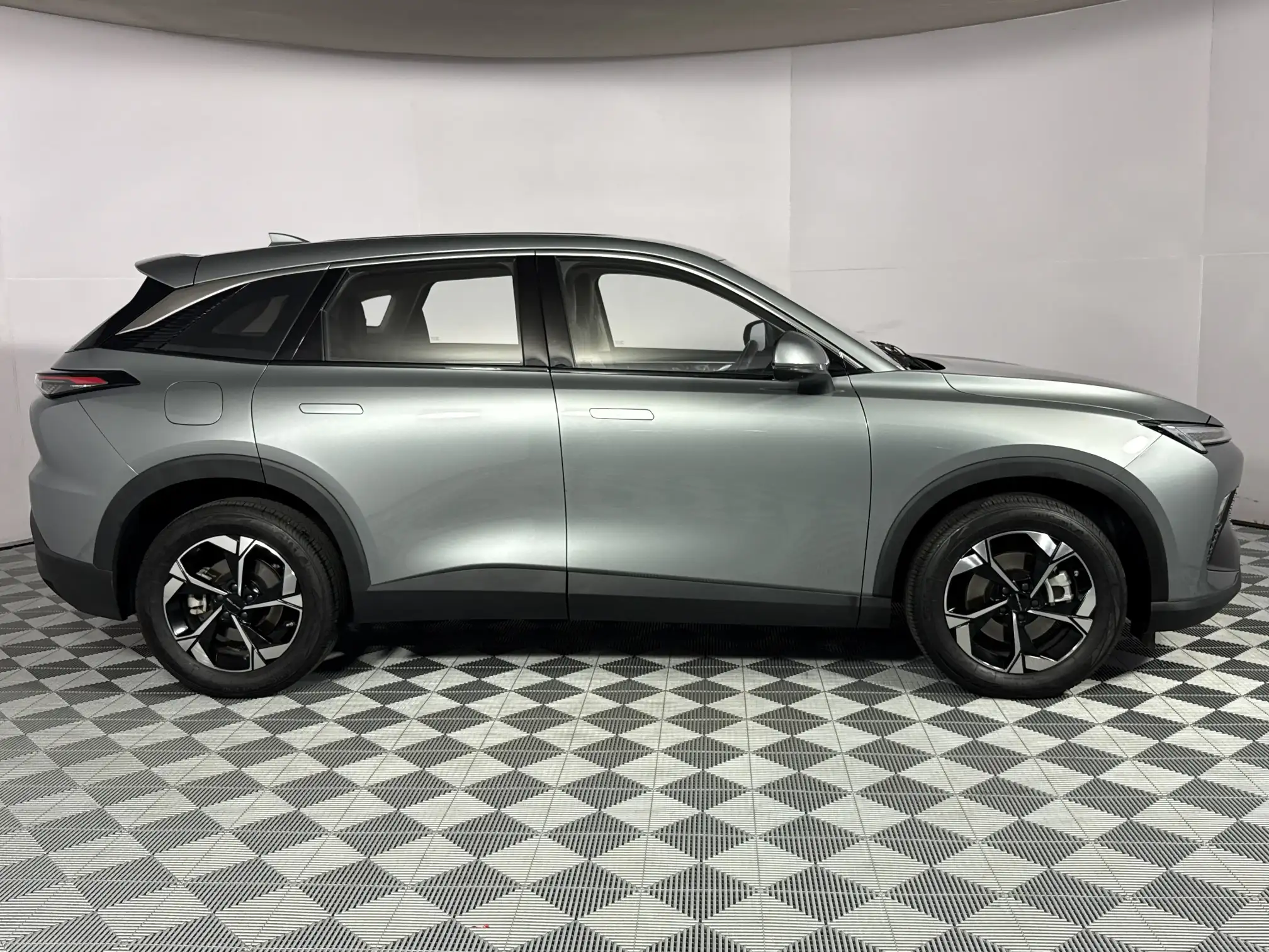 Baic X55