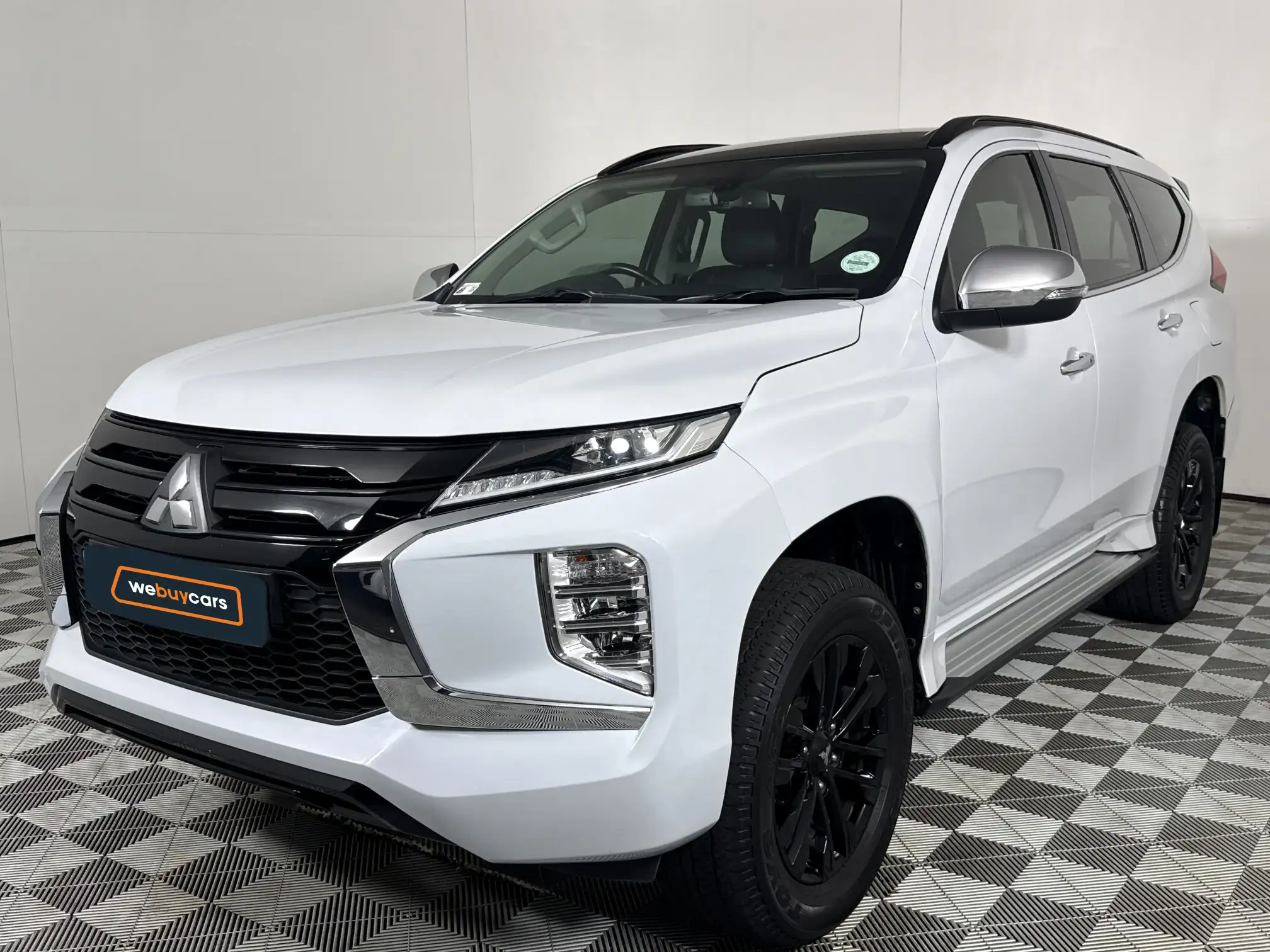 2022 Mitsubishi Pajero Sport