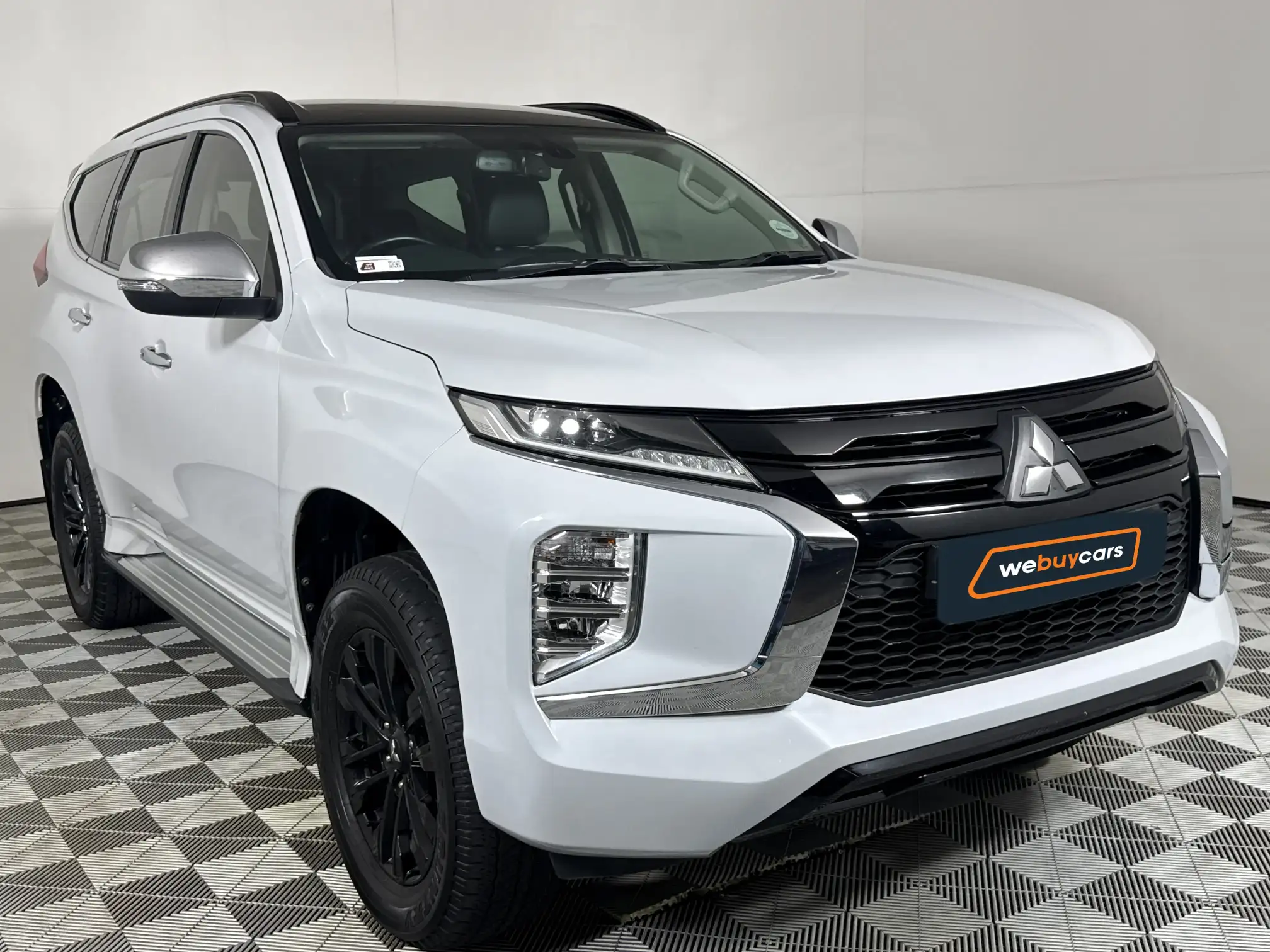 Mitsubishi Pajero Sport