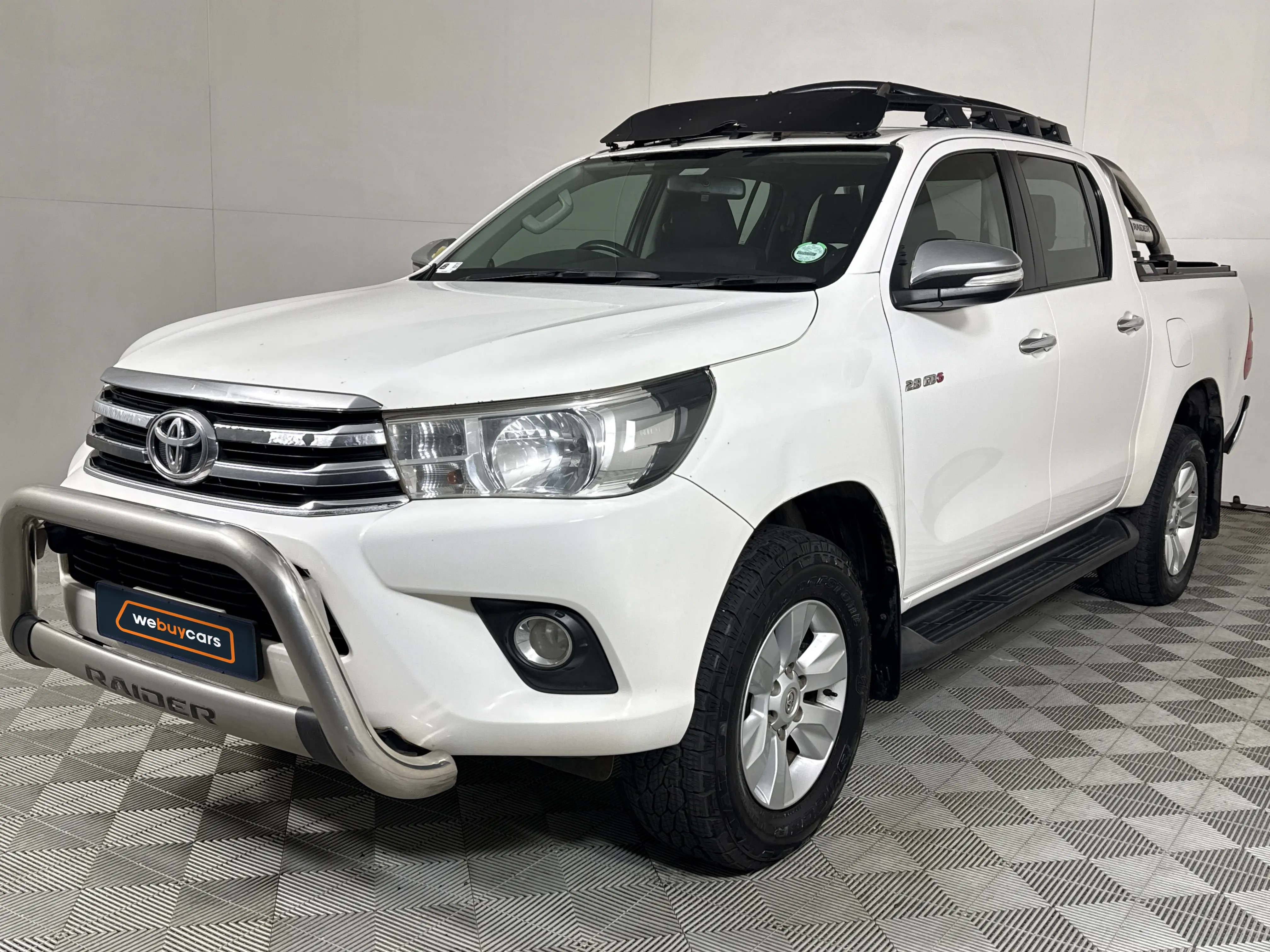 2017 Toyota Hilux 2.8 Gd-6 Raider 4x4 Pick Up Double Cab