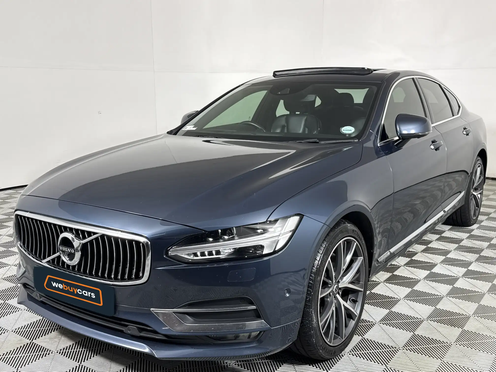 2019 Volvo S90