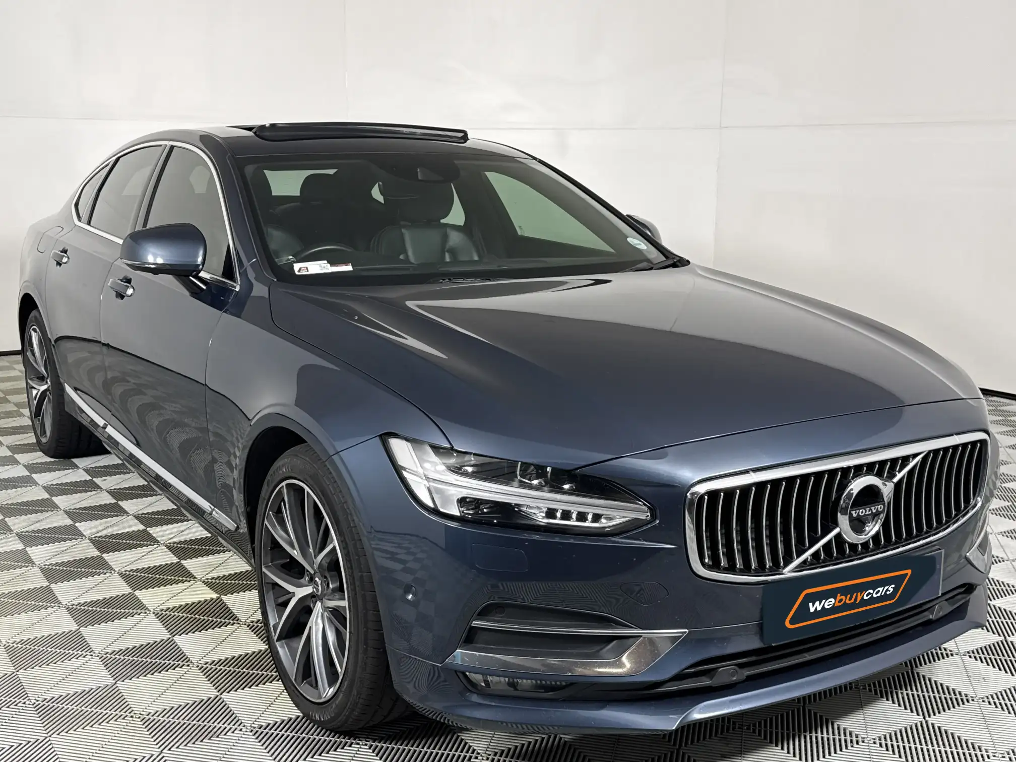 Volvo S90