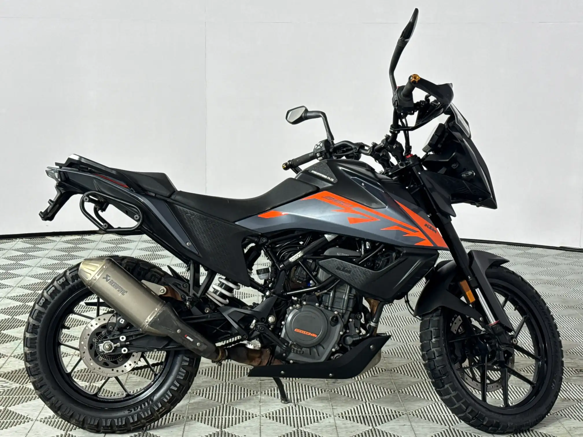 KTM Duke