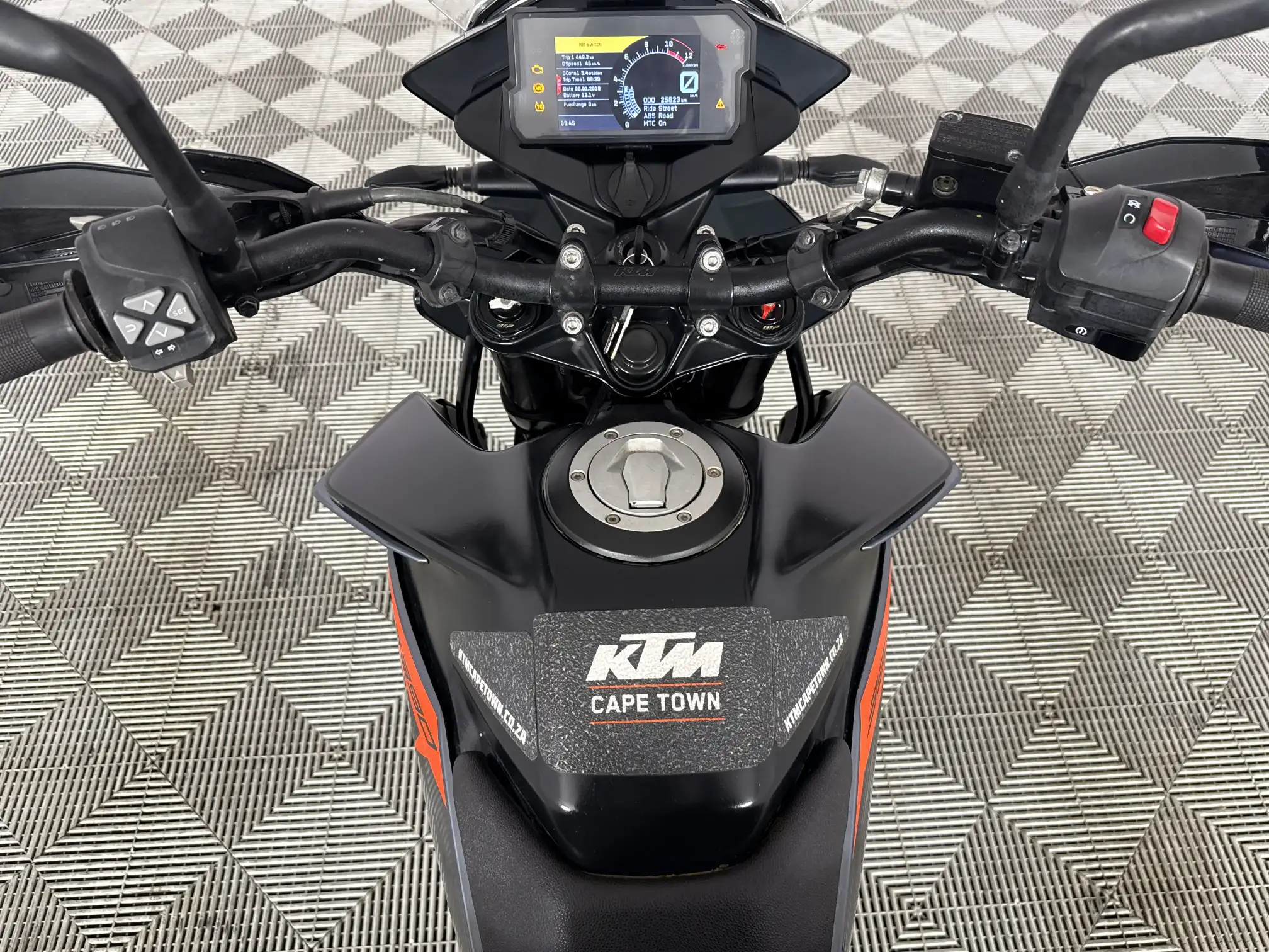 KTM Duke