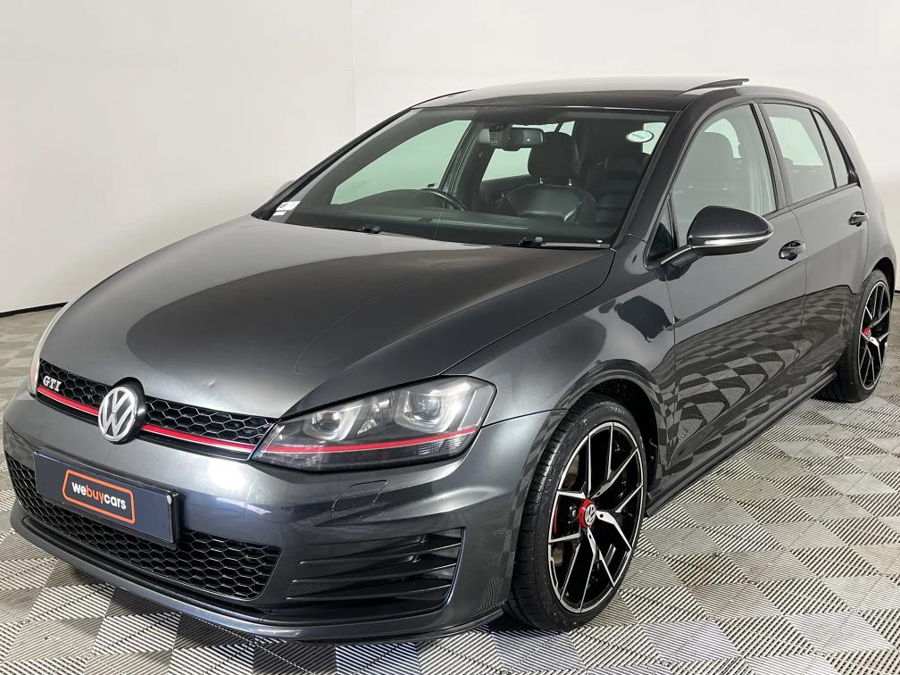 Volkswagen (VW) Golf 7 GTi 2.0 TSi DSG