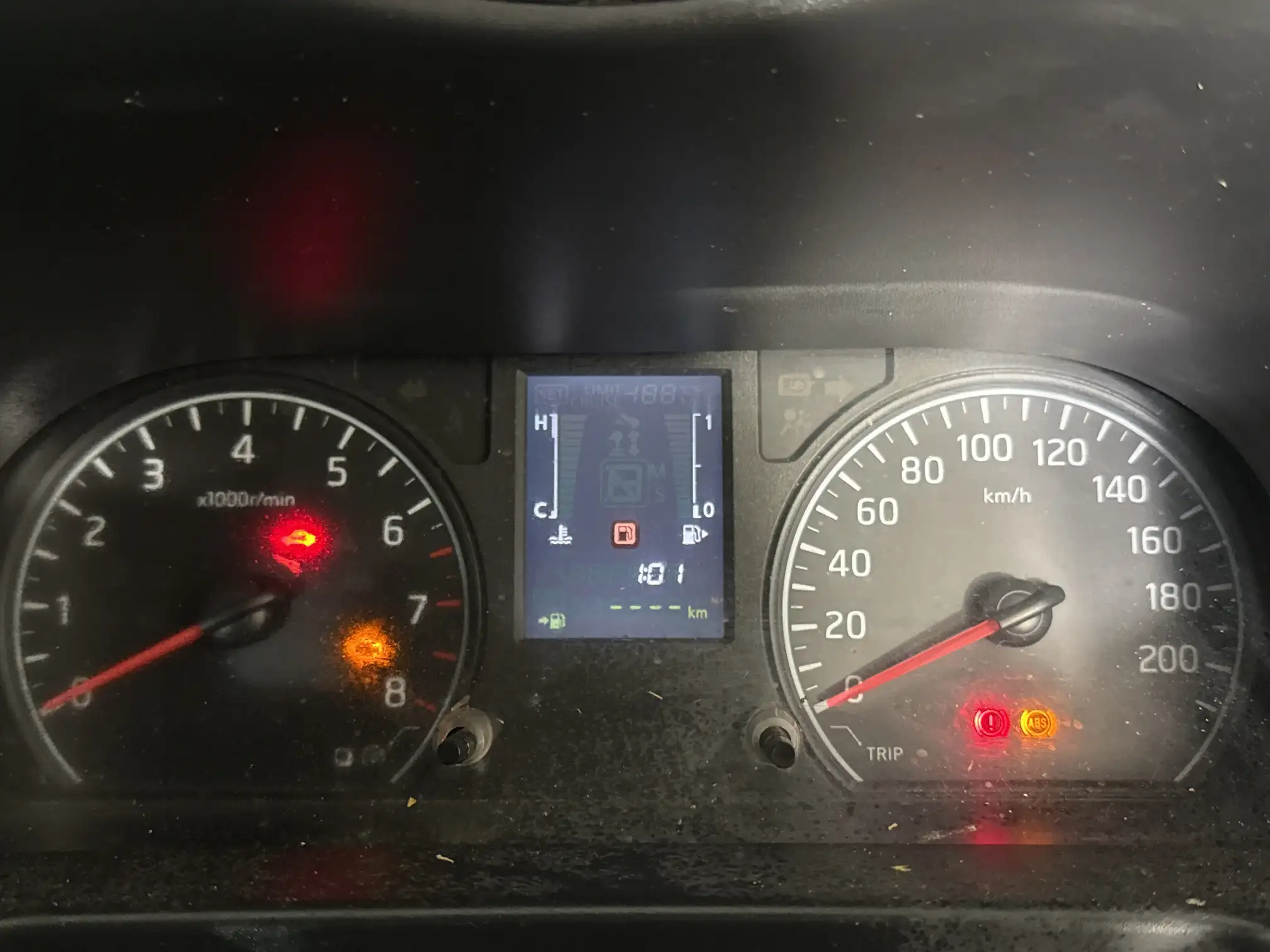 Nissan Nv350