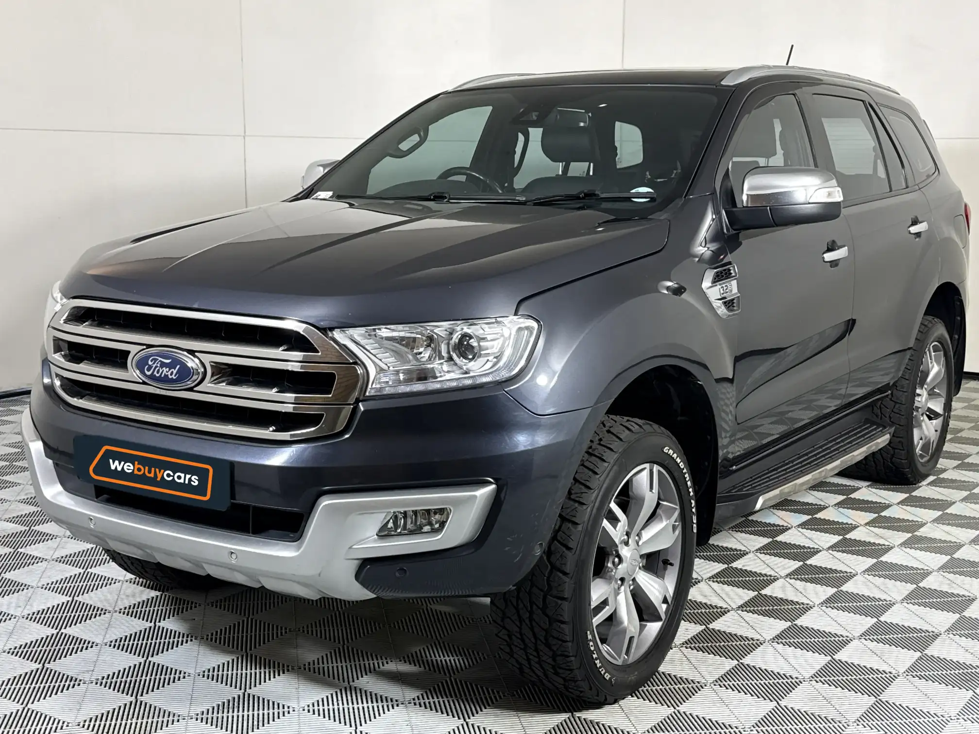 2017 Ford Everest