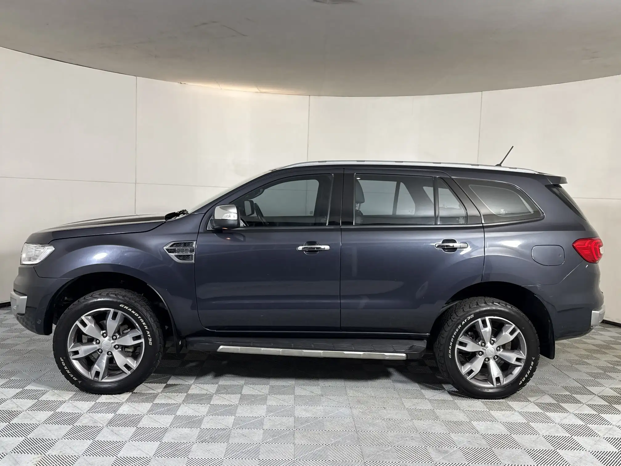 Ford Everest