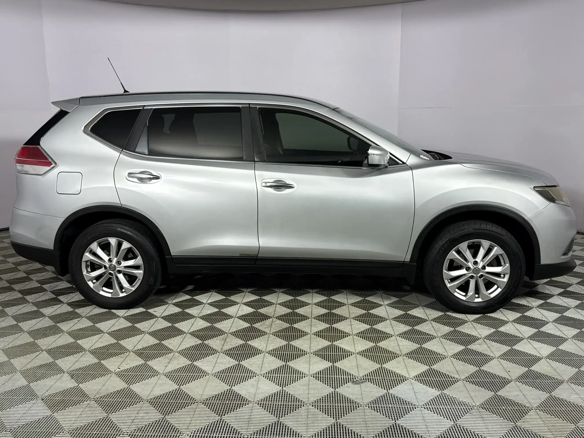 Nissan X Trail