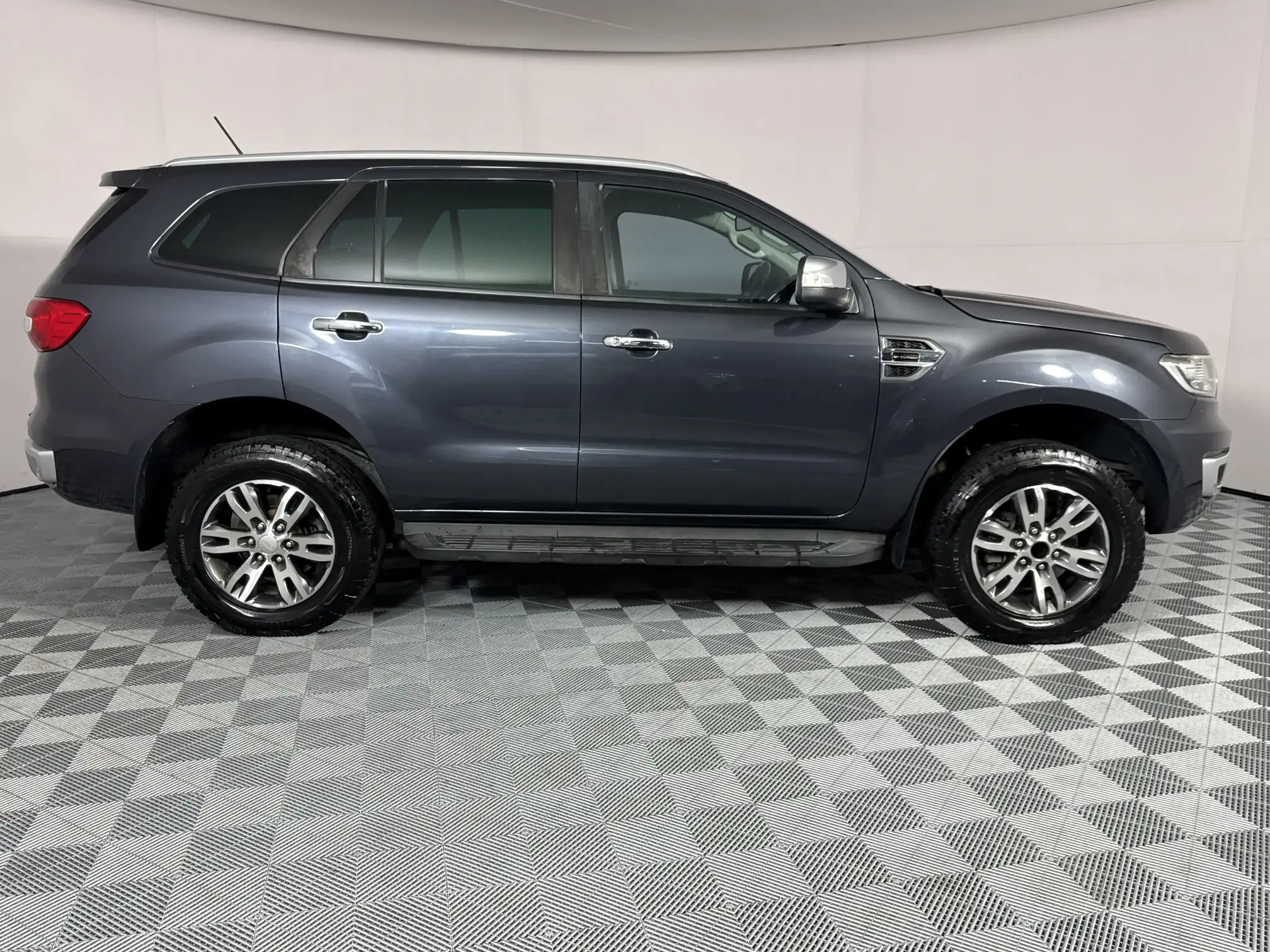 Ford Everest