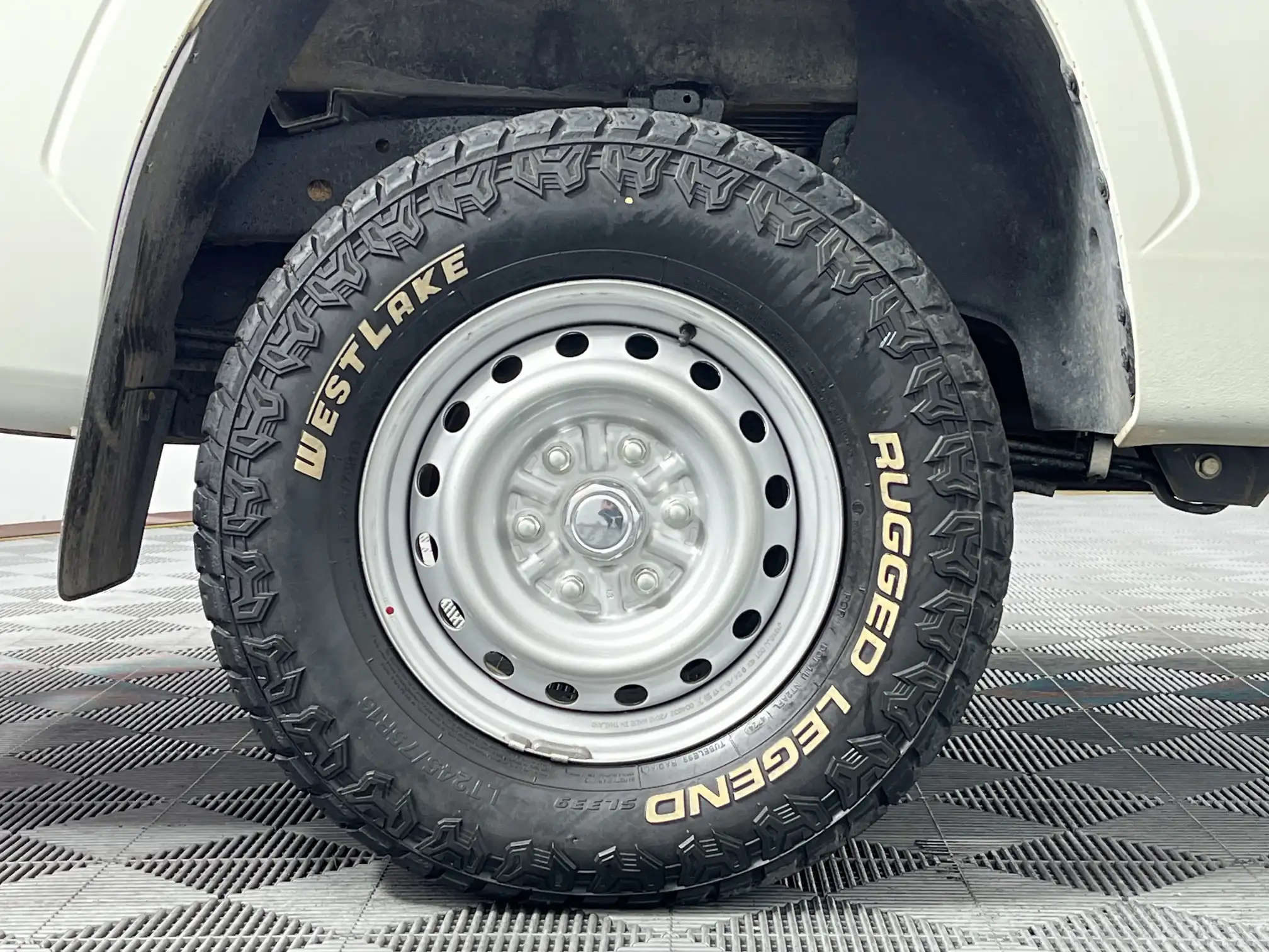 Mitsubishi Triton