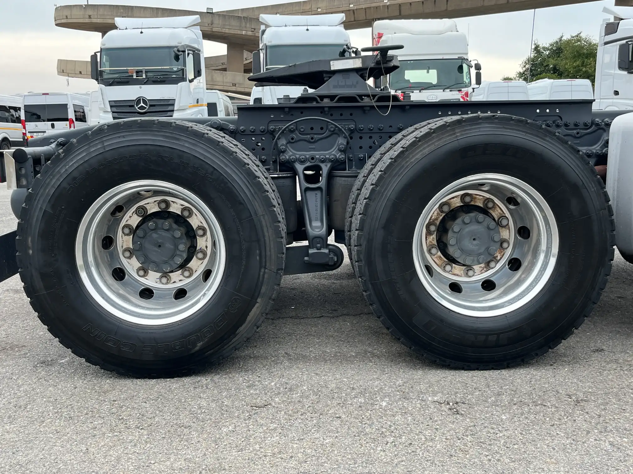 Mercedes-Benz 26 Series Actros