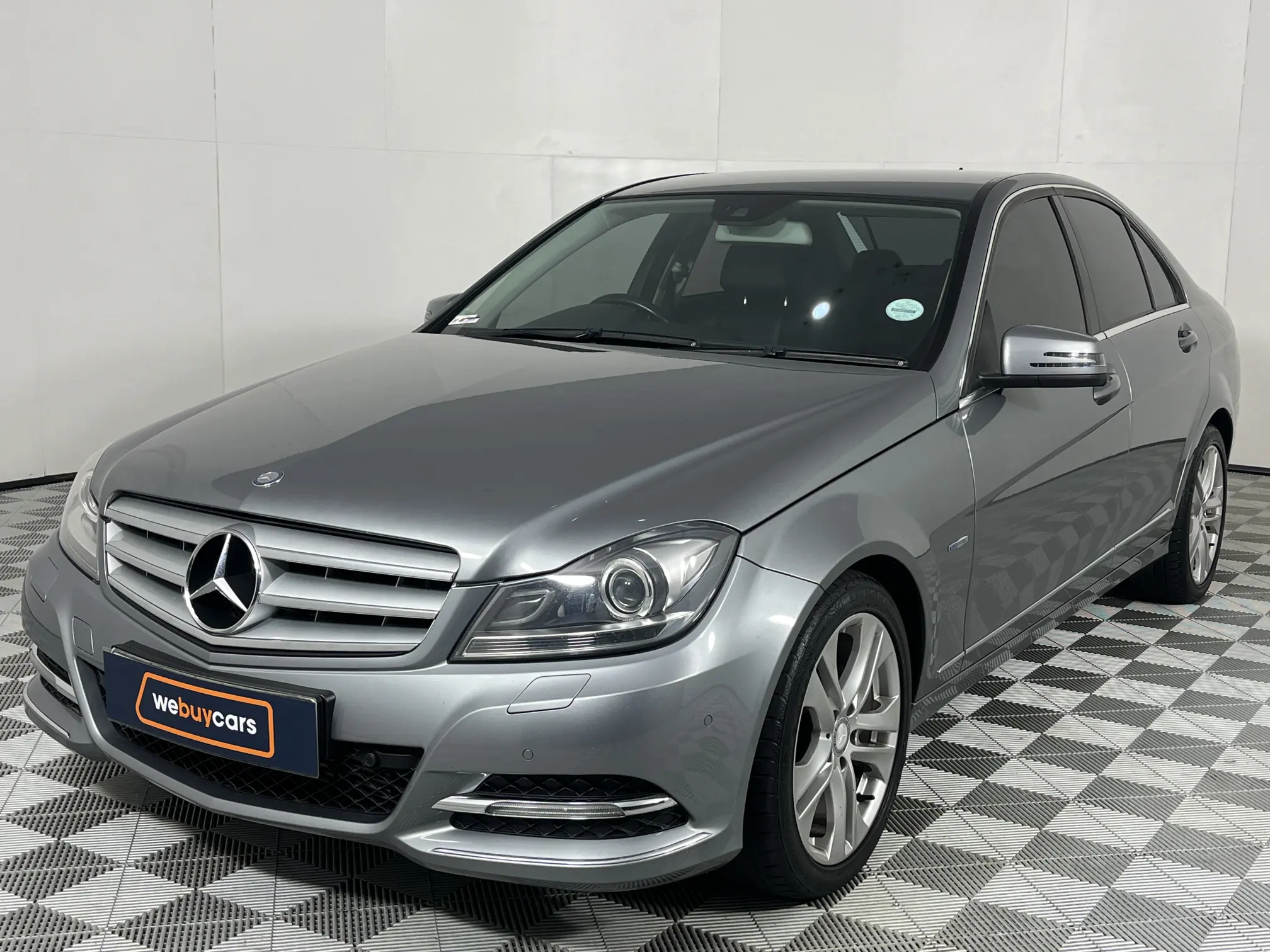 2011 Mercedes-Benz C Class Sedan C 180 Avantgarde Auto