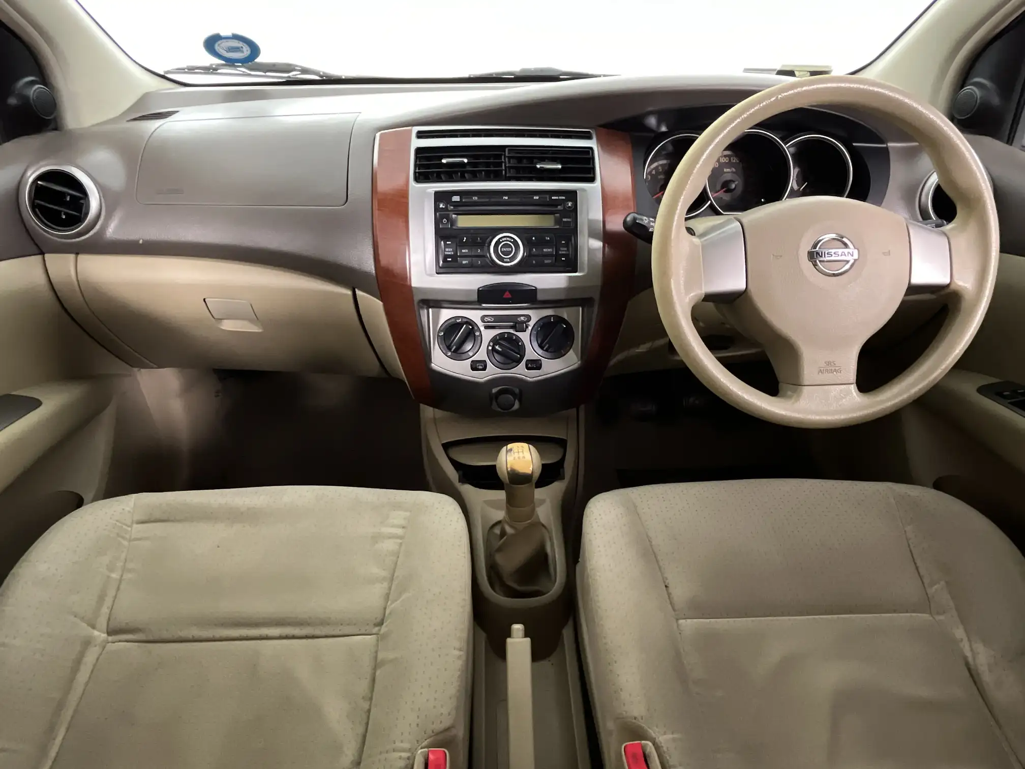 Nissan Grand Livina