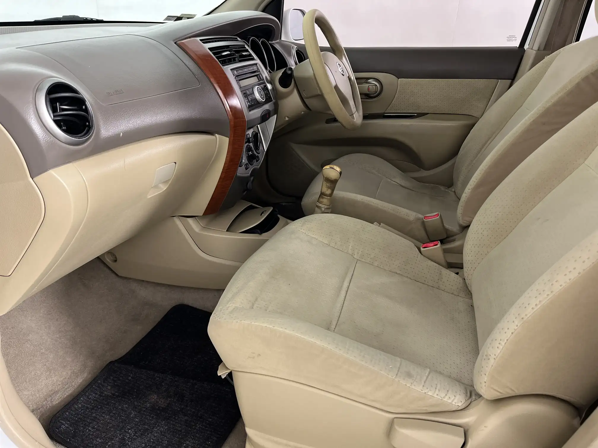 Nissan Grand Livina