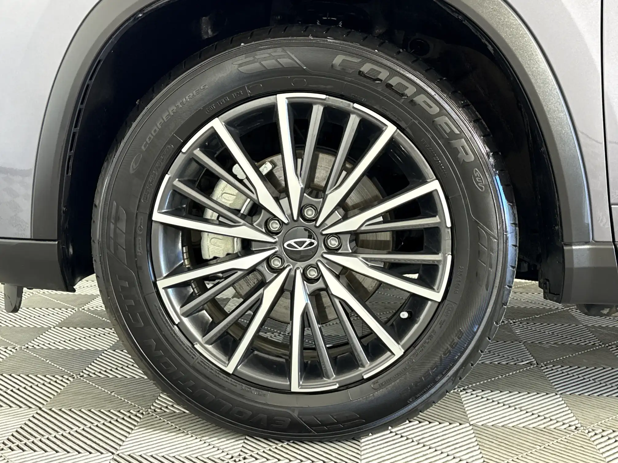 Chery Tiggo 8 PRO