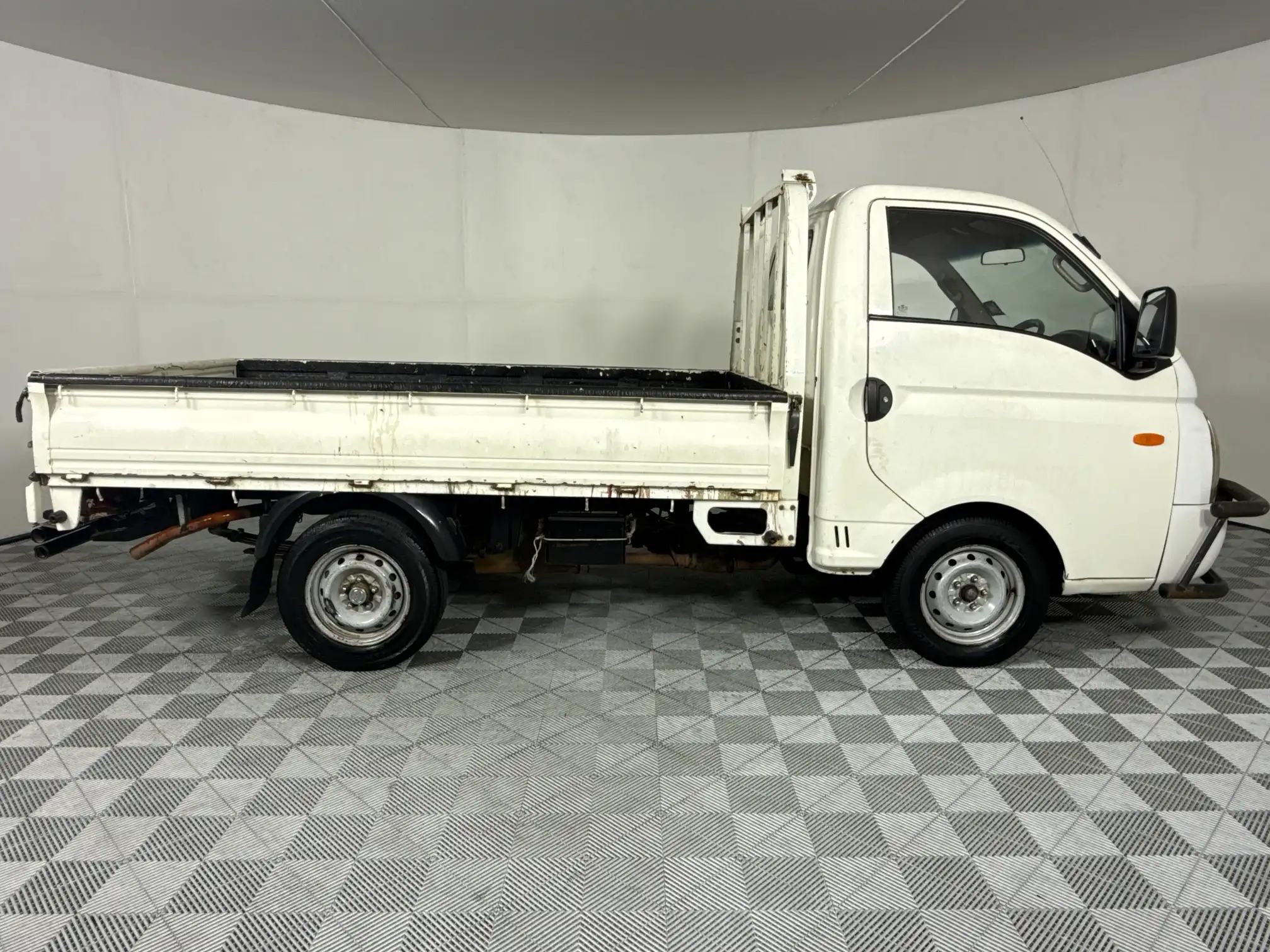 Hyundai H100