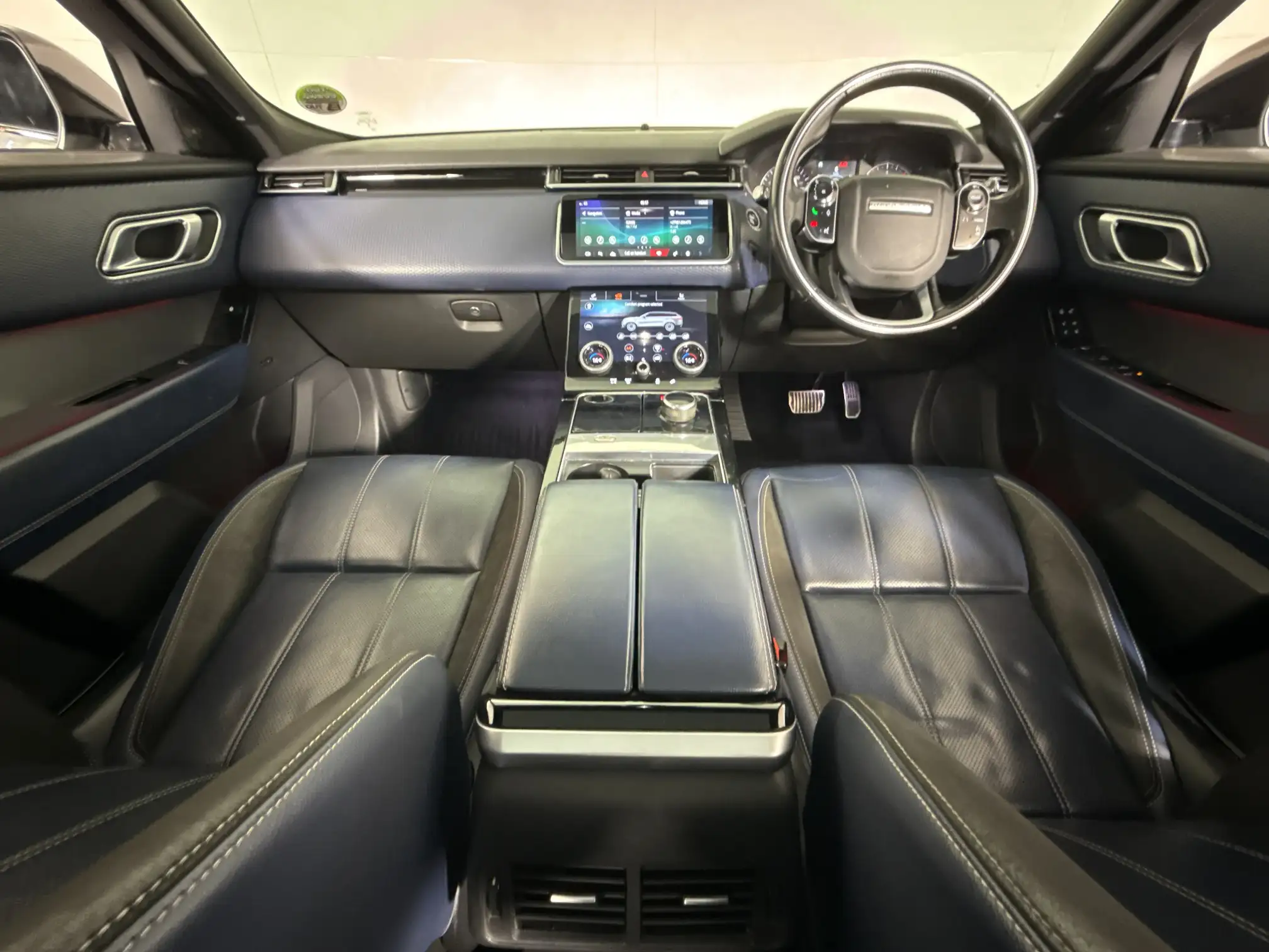Land Rover Velar