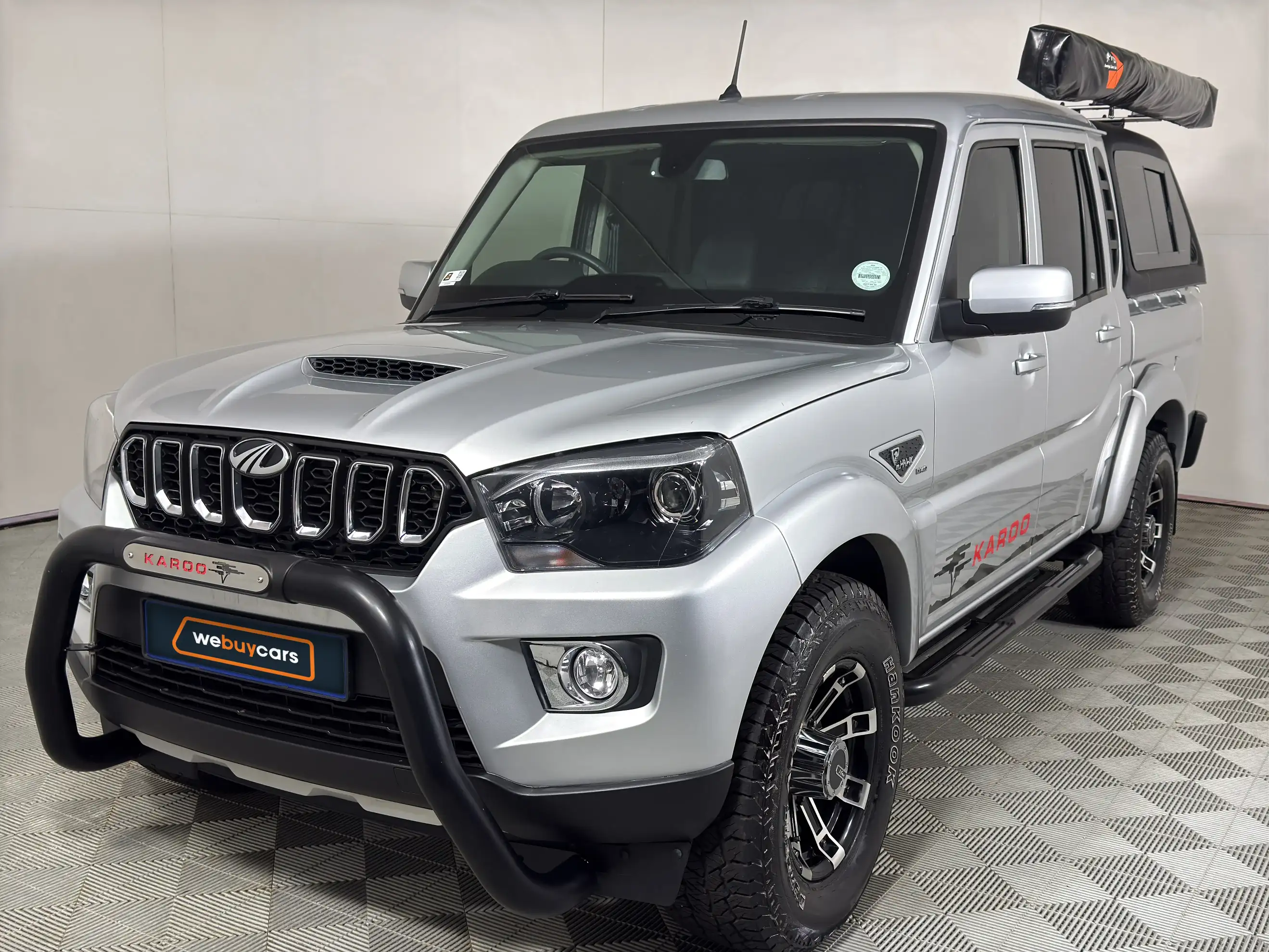 2021 Mahindra PIK UP