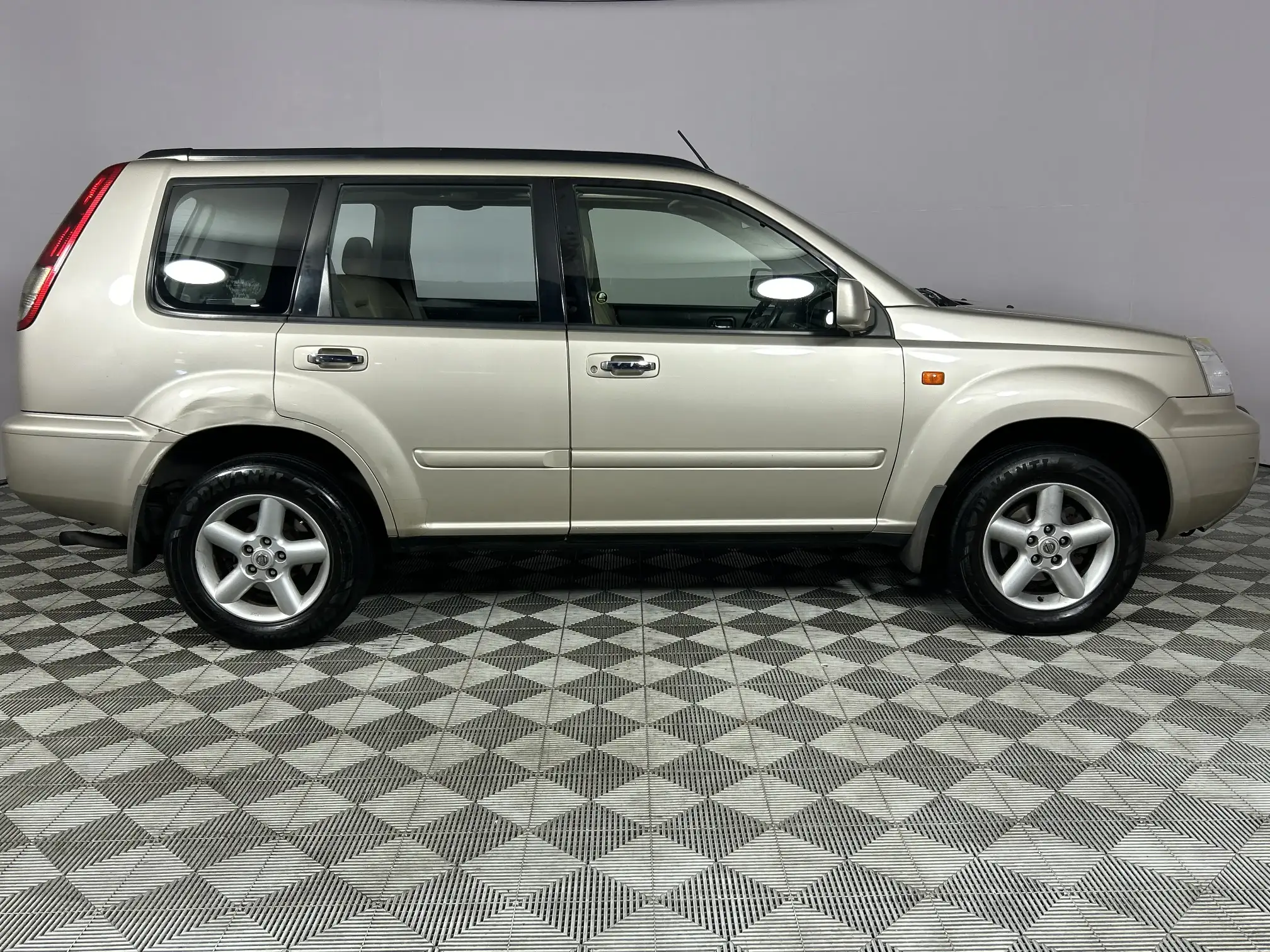 Nissan X Trail