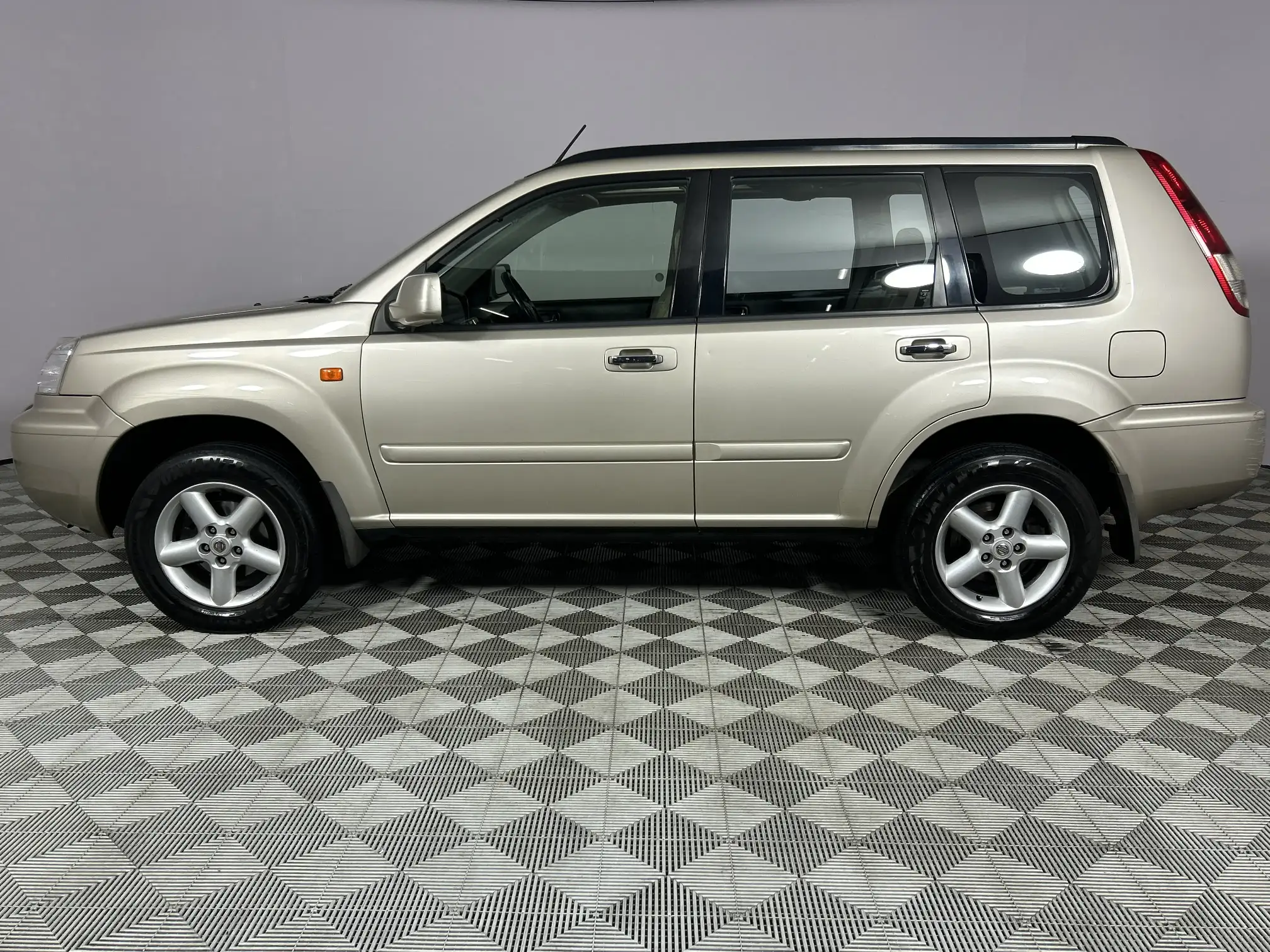 Nissan X Trail