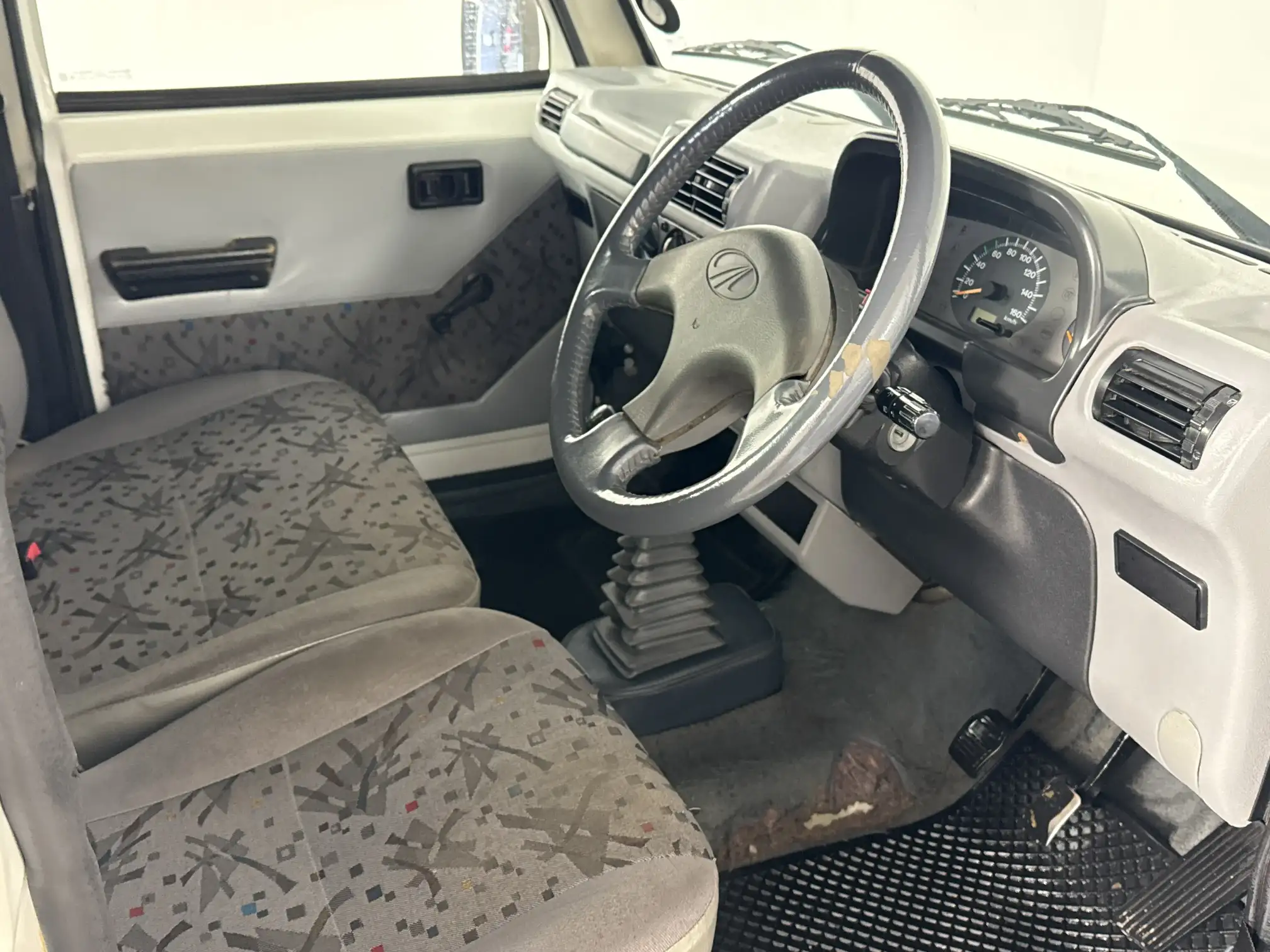 Mahindra Bolero