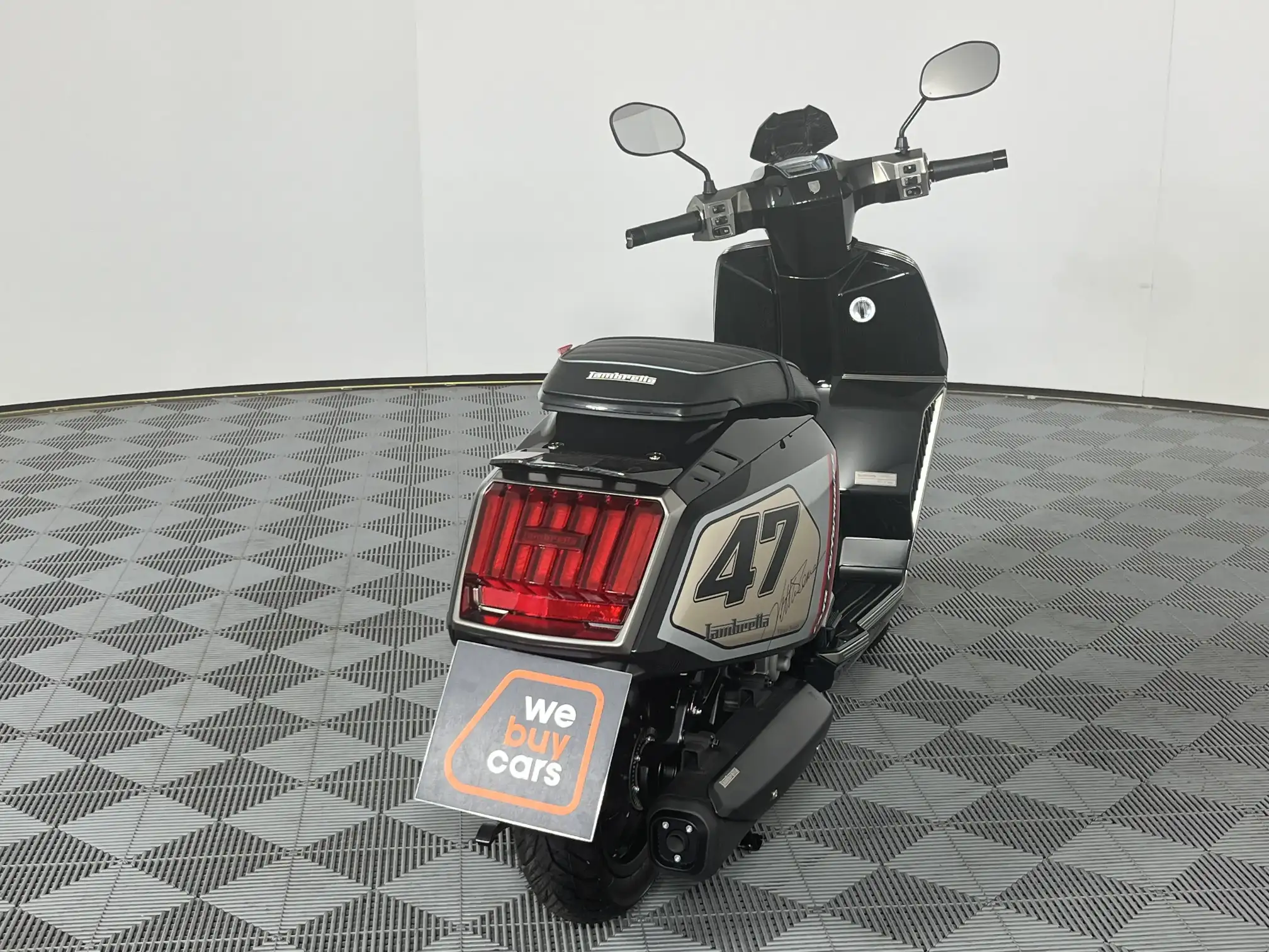 Lambretta X300