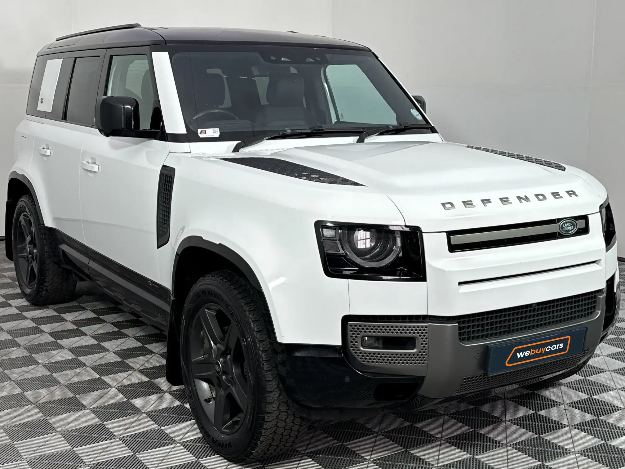 Land Rover Defender 110