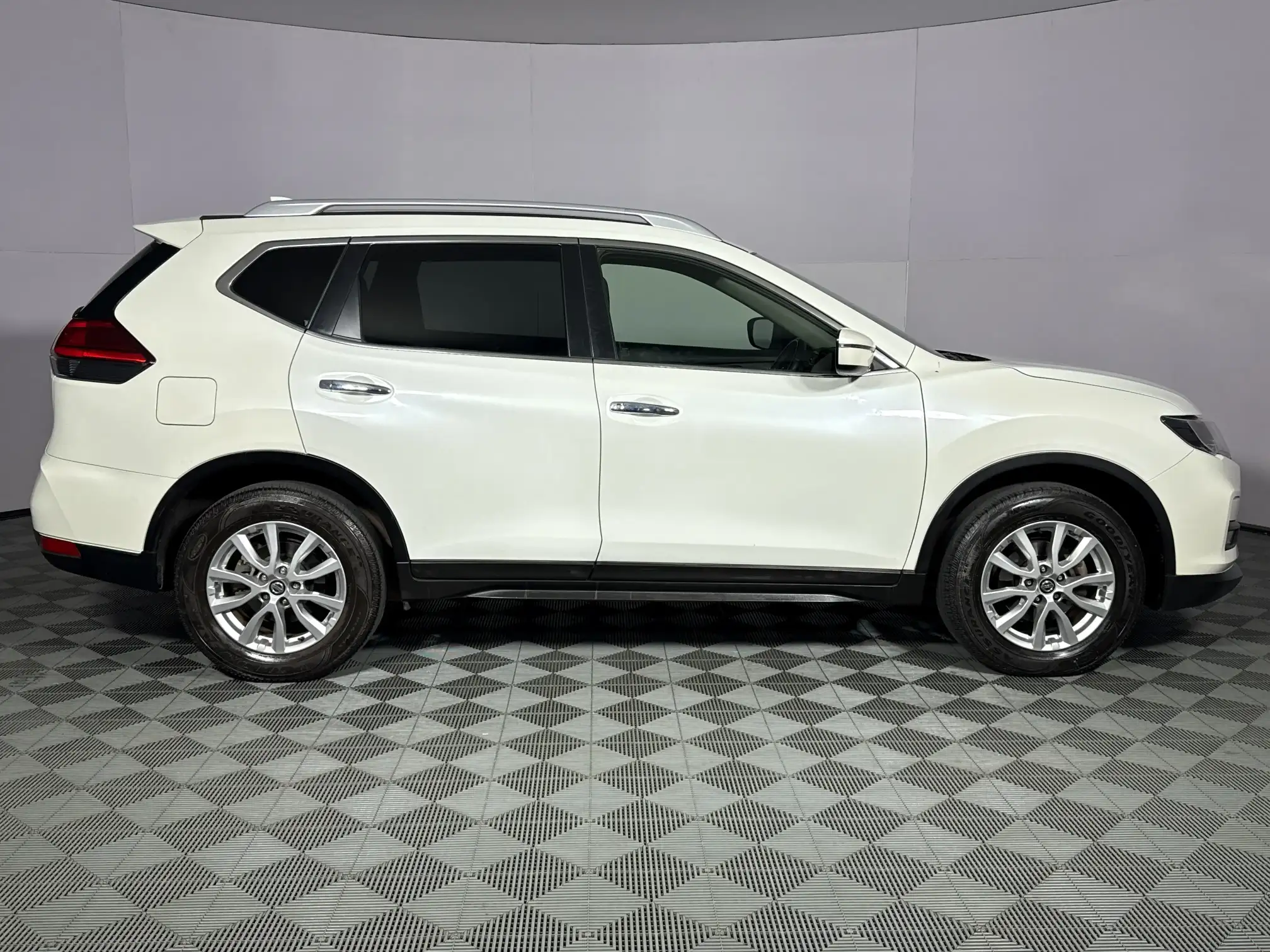 Nissan X Trail