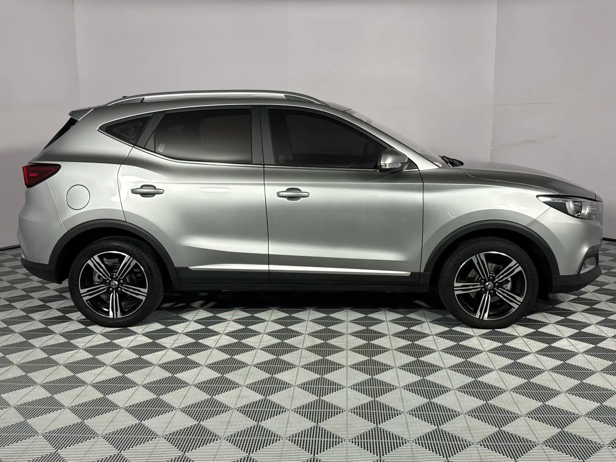 MG MG ZS