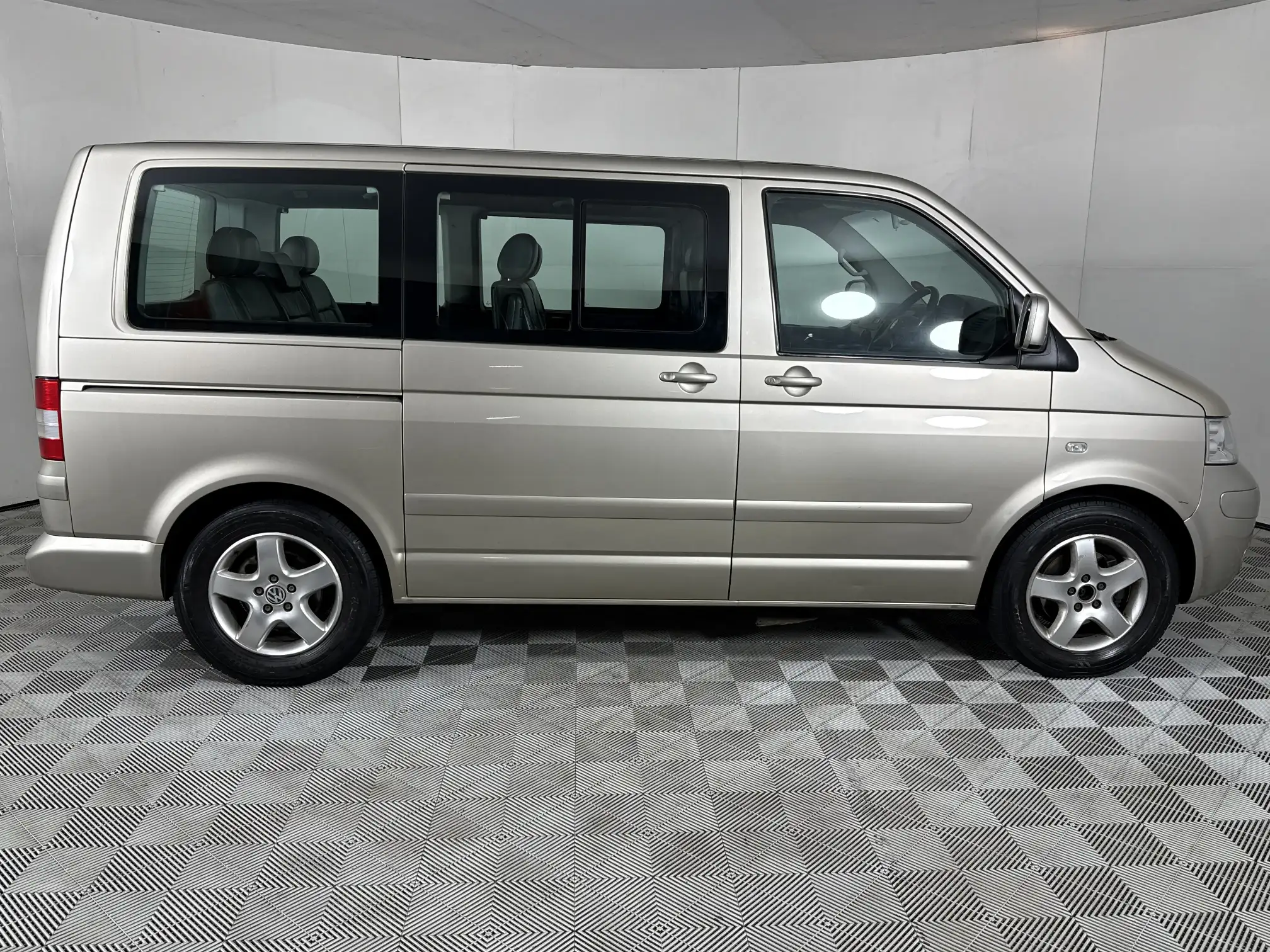 Volkswagen T5
