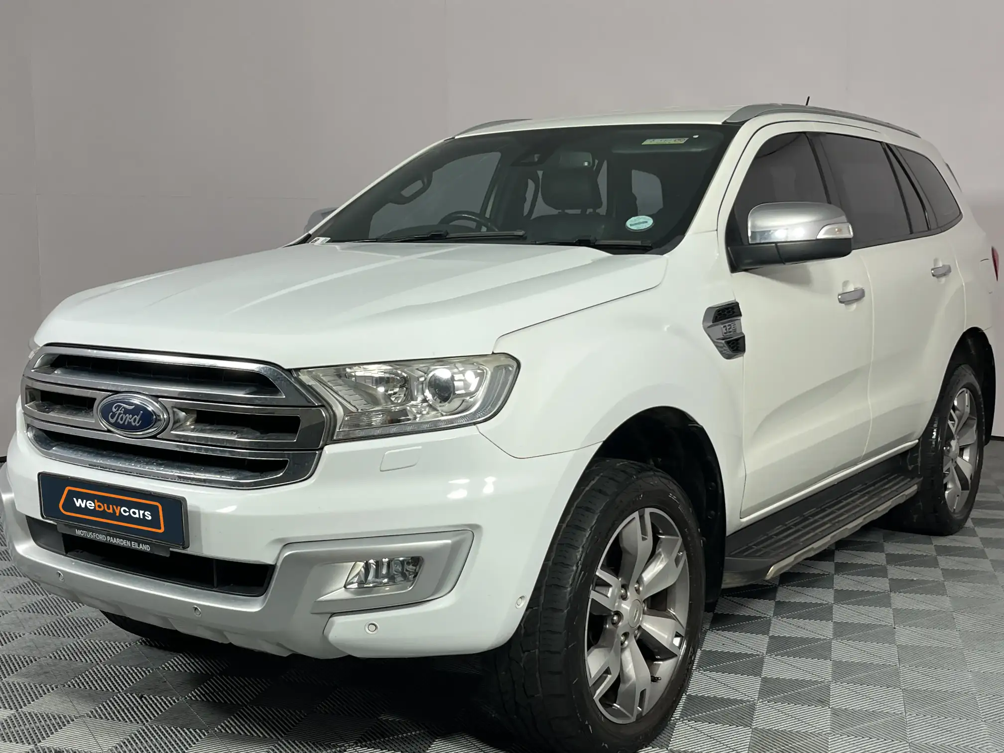 2017 Ford Everest