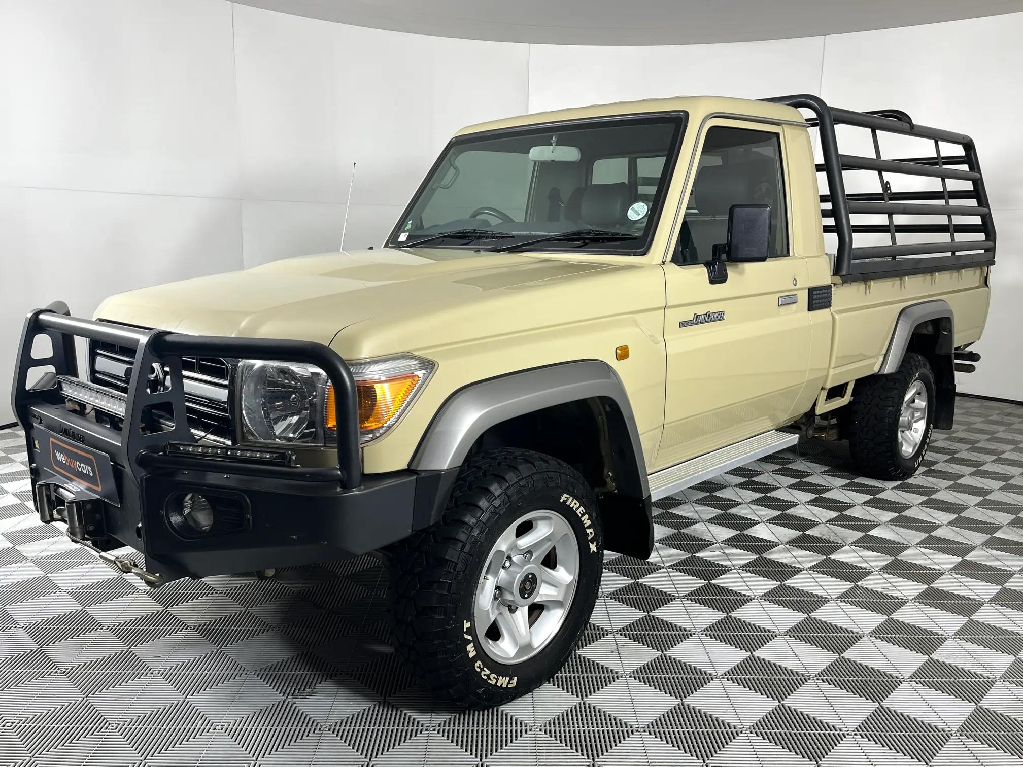 Toyota Land Cruiser 79 4.2 D Pick Up for sale - R 541 900 | Carfind.co.za