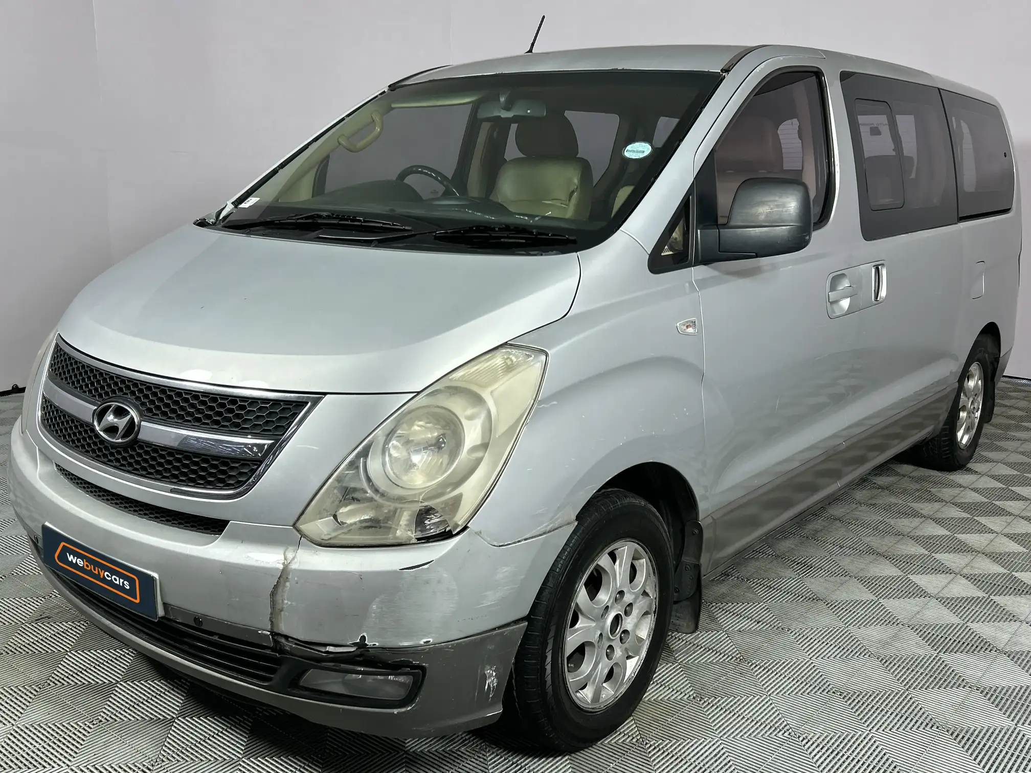 2010 Hyundai H-1